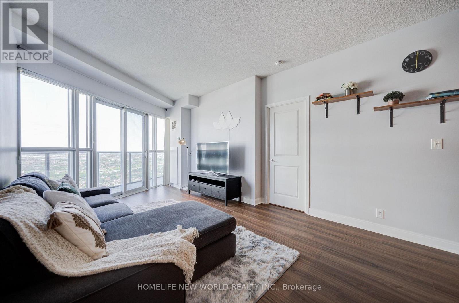 4906 - 60 Absolute Avenue Property Photo 13