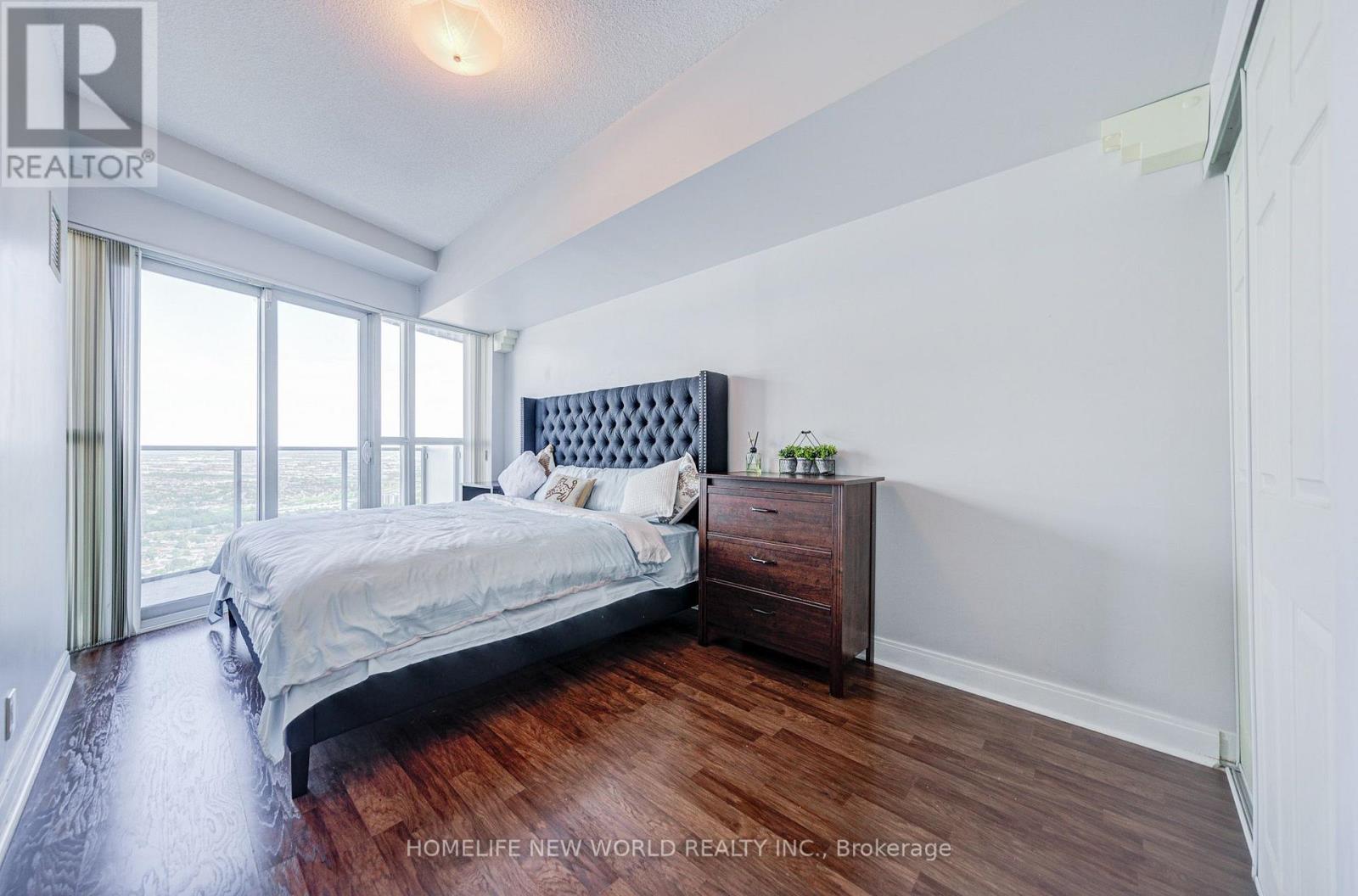 4906 - 60 Absolute Avenue Property Photo 22