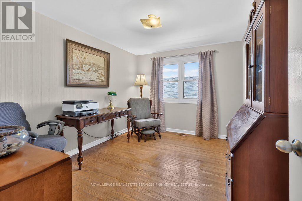 838 Saddle Crescent Property Photo 31