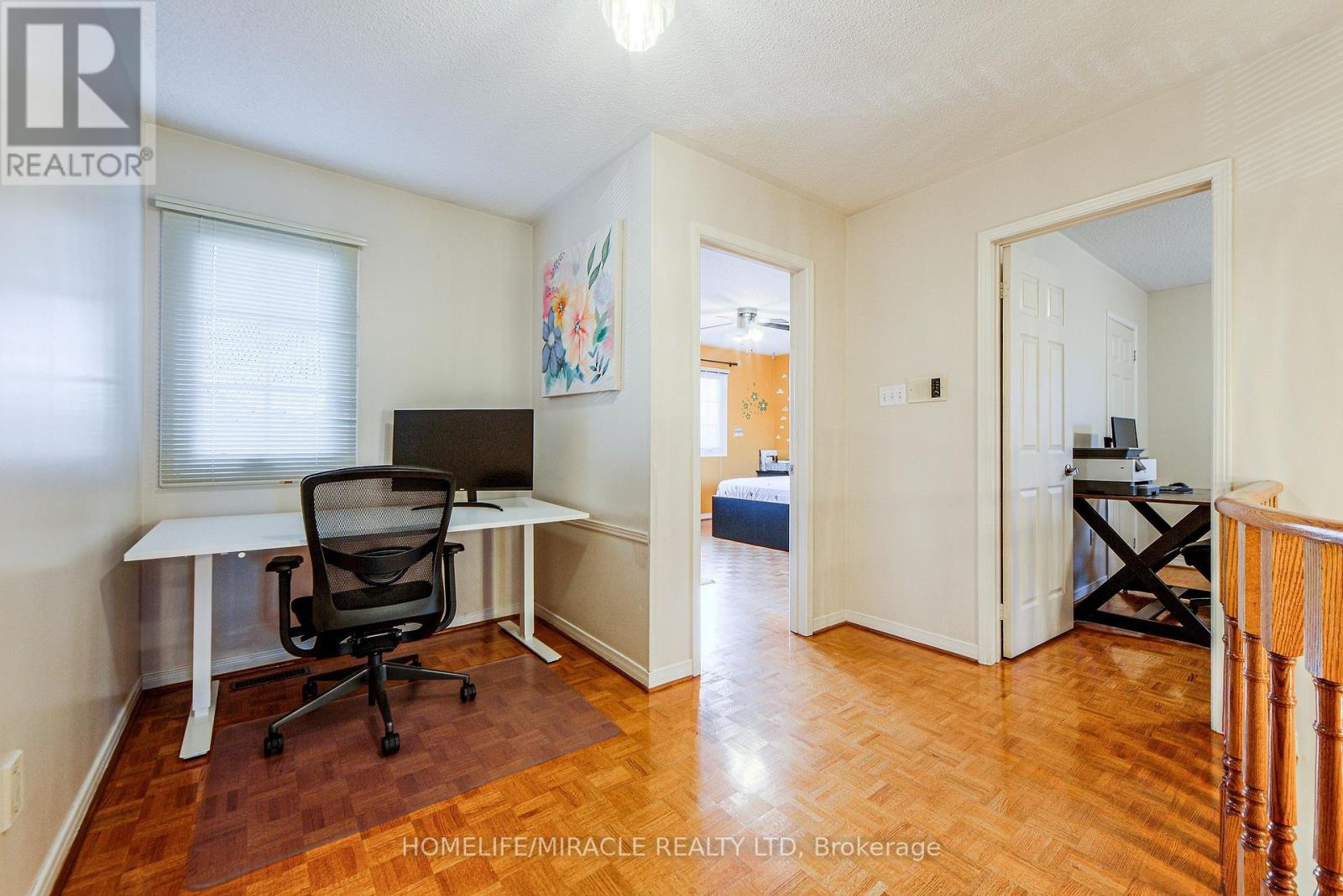 W14099852 Property Photo 15