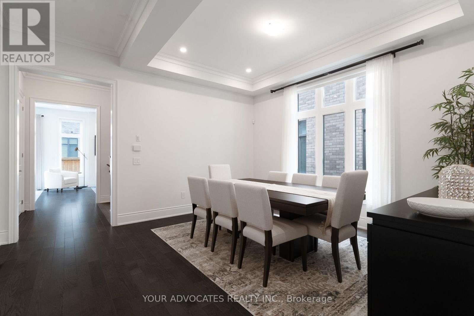 1390 Queens Plate Road Property Photo 8