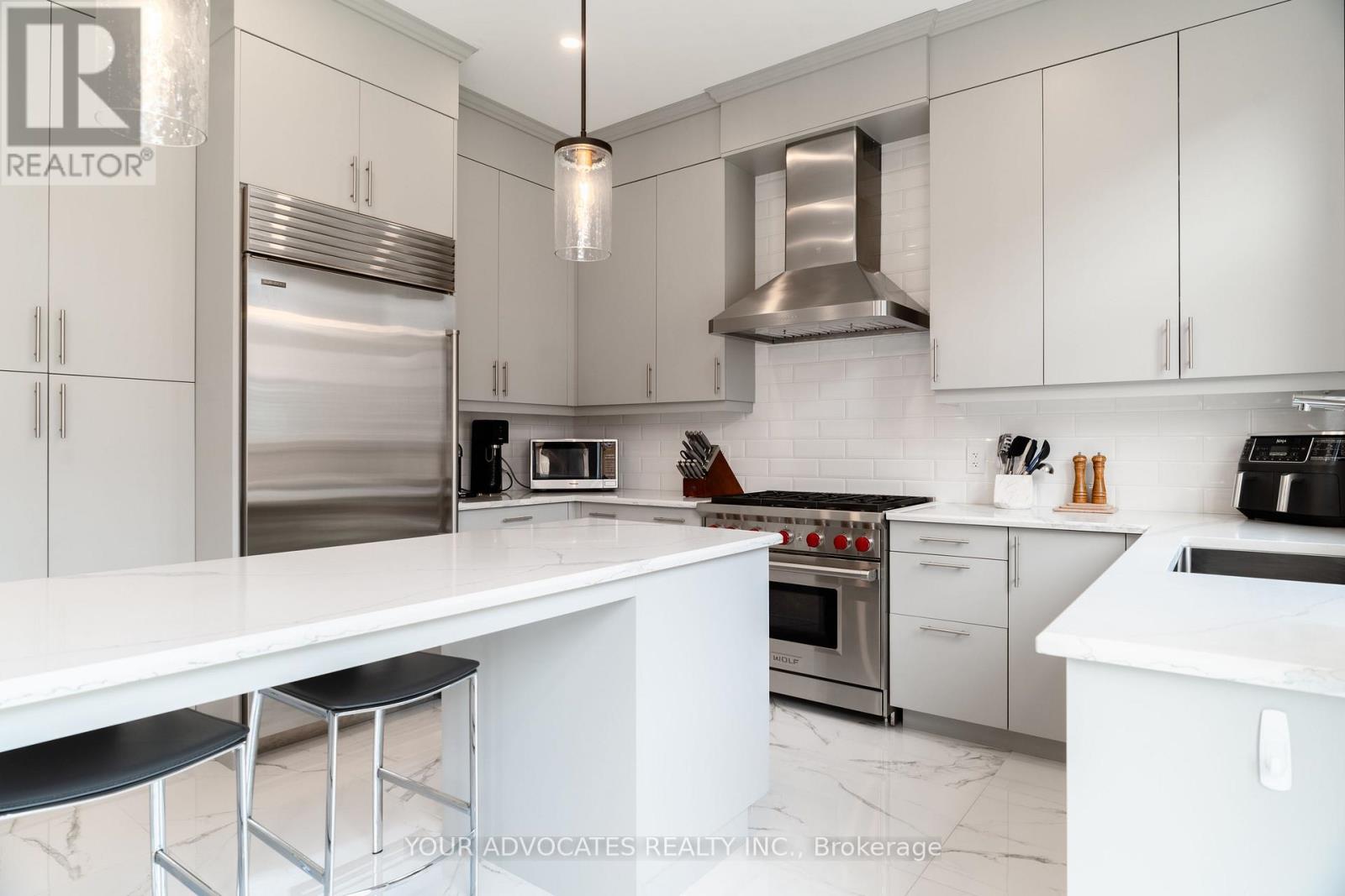 1390 Queens Plate Road Property Photo 20