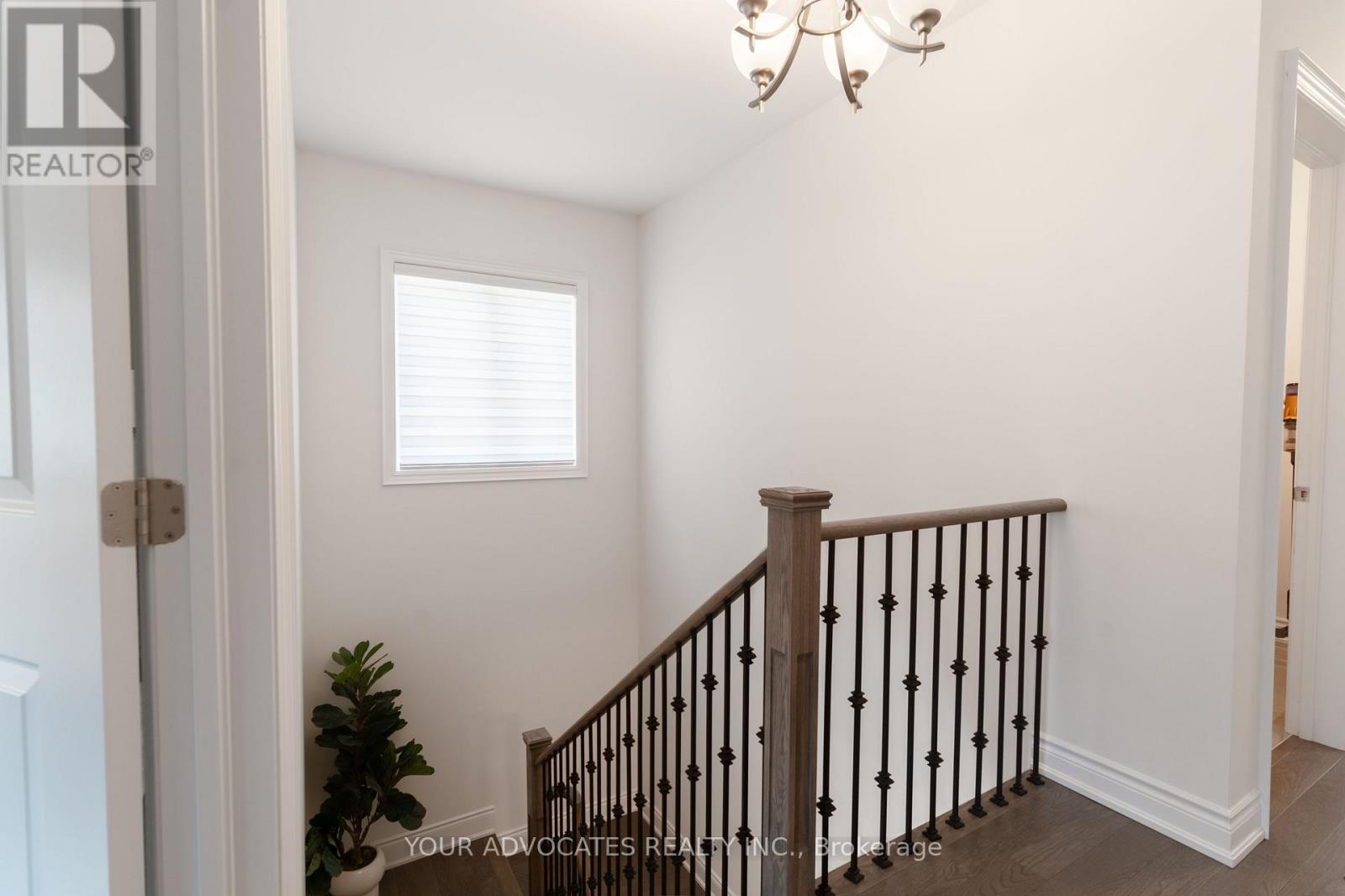 1390 Queens Plate Road Property Photo 24