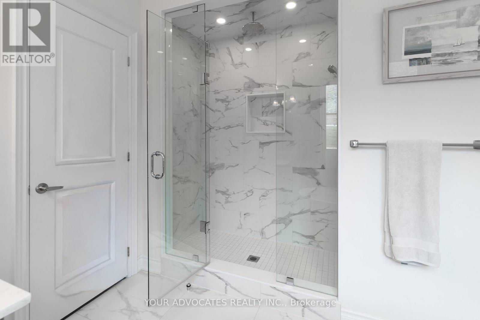 1390 Queens Plate Road Property Photo 30