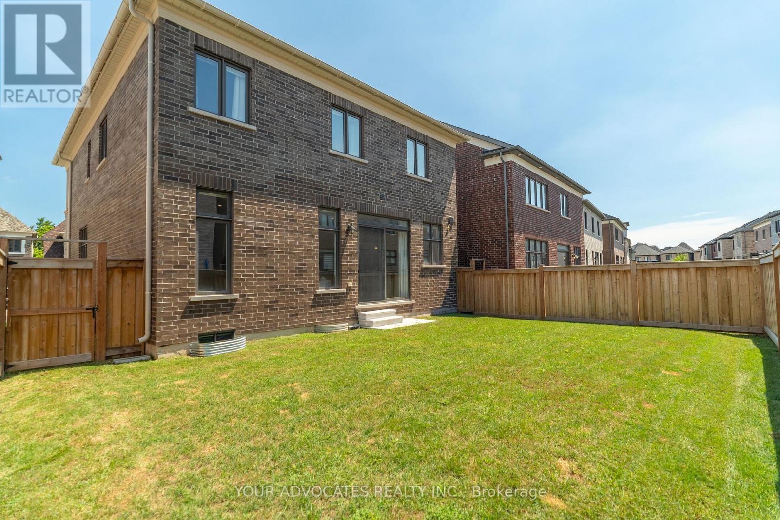 1390 Queens Plate Road Property Photo 44