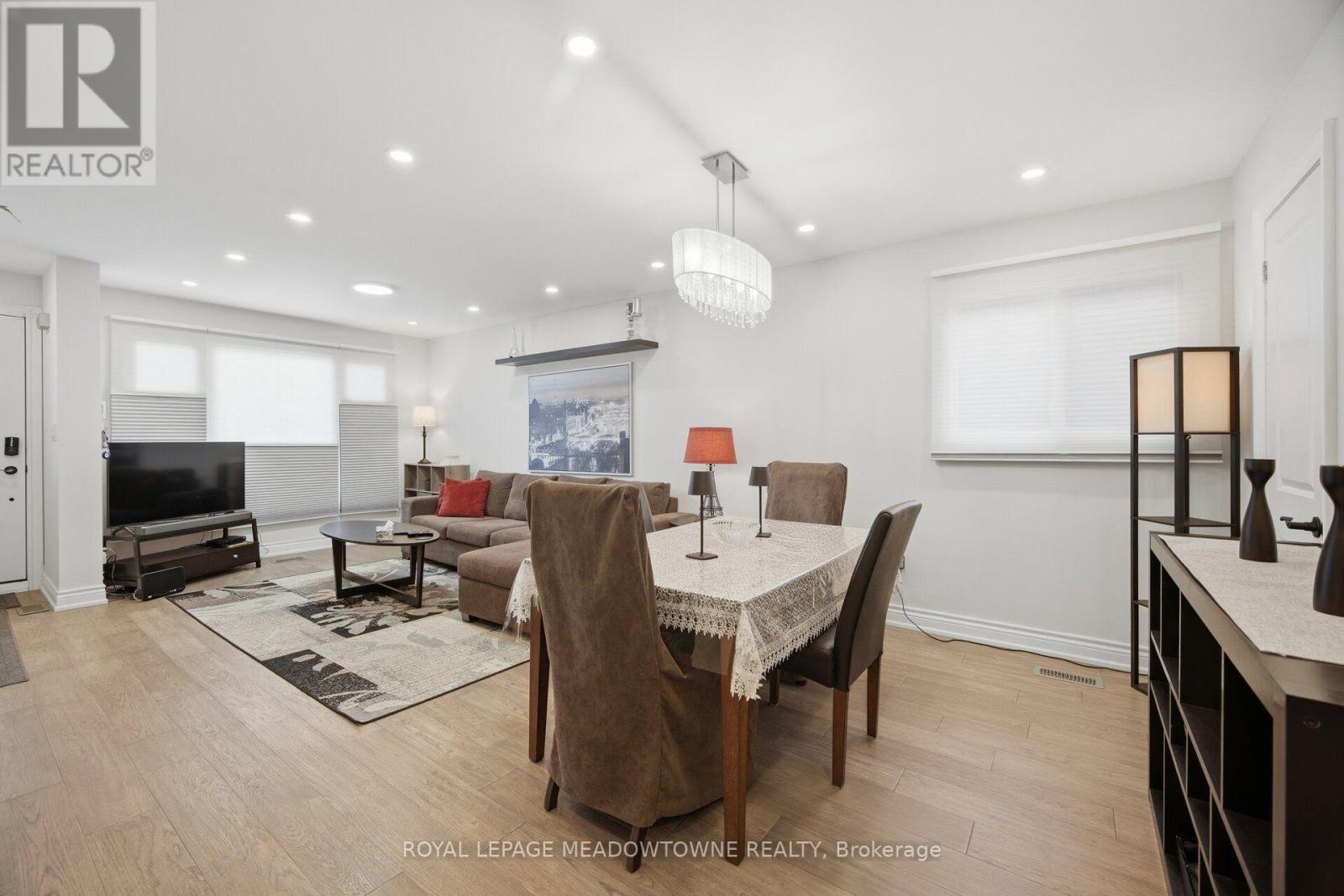 451 Westmoreland Avenue N Property Photo 10