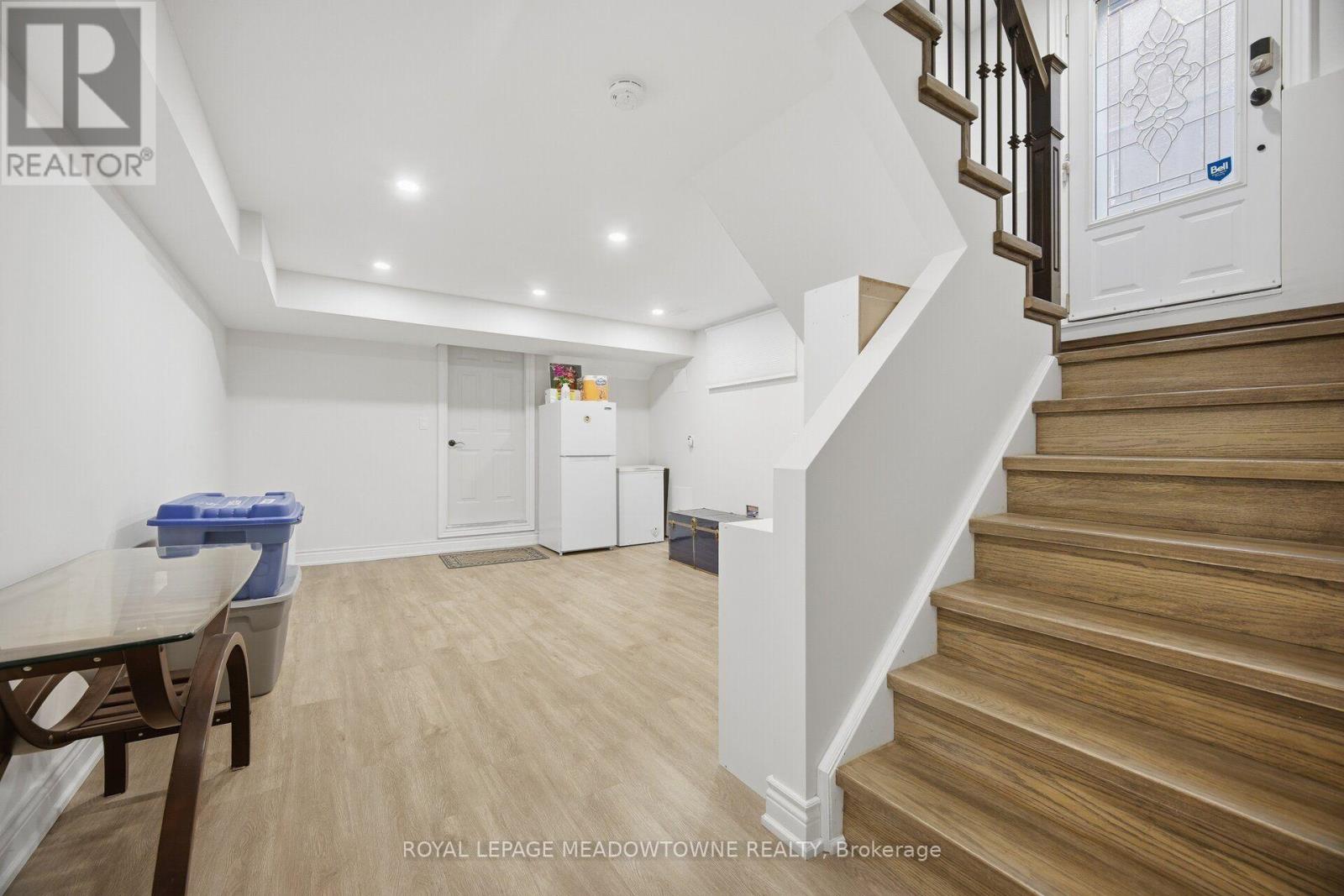 451 Westmoreland Avenue N Property Photo 31
