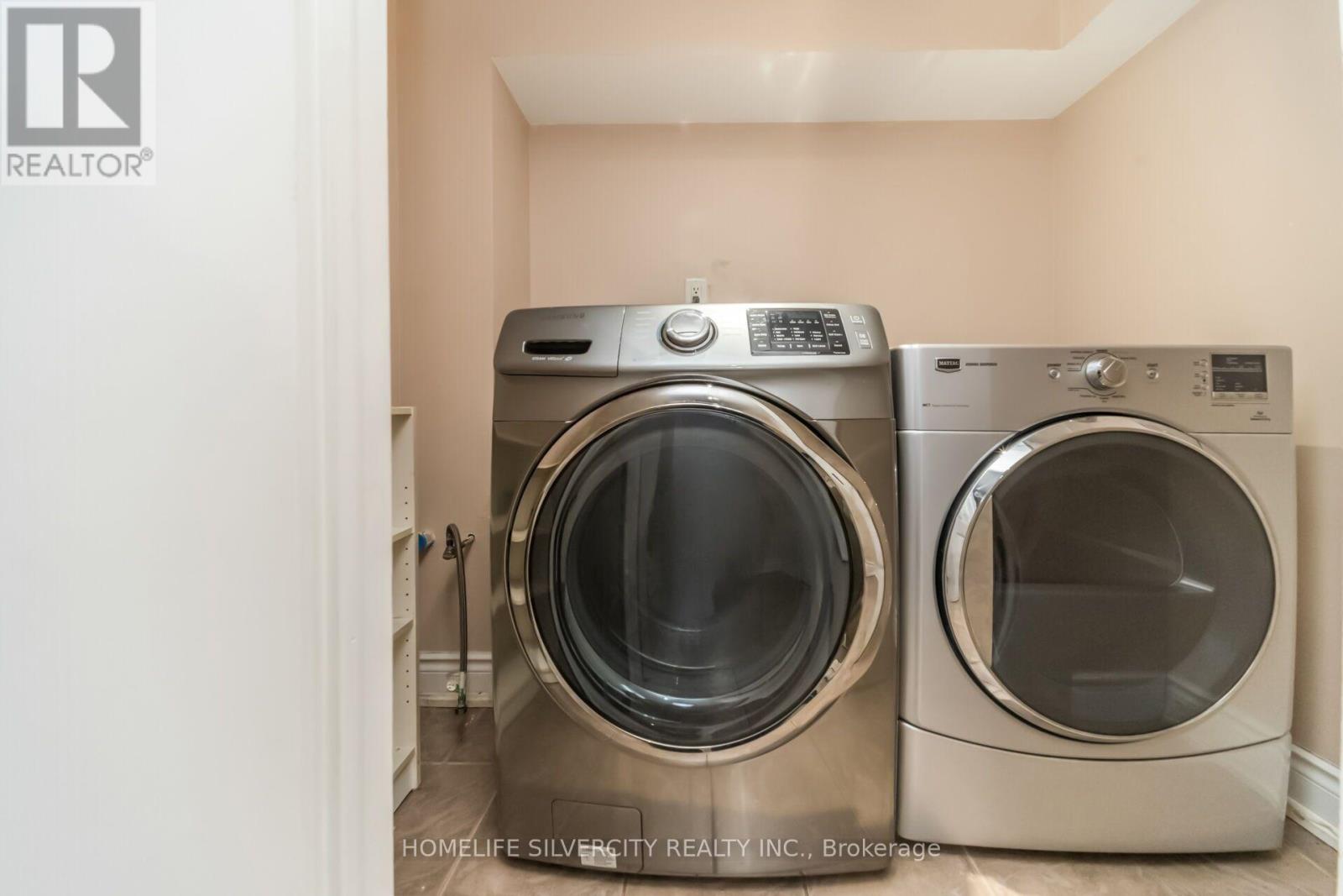 30 Fairhill Avenue Property Photo 45