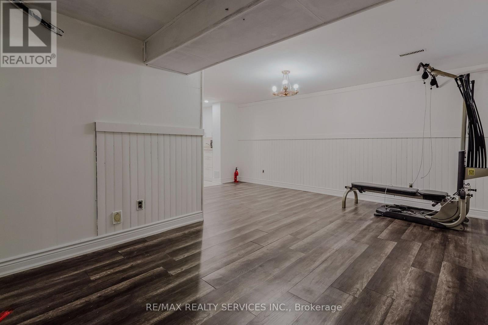 75 Royal Salisbury Way Property Photo 18