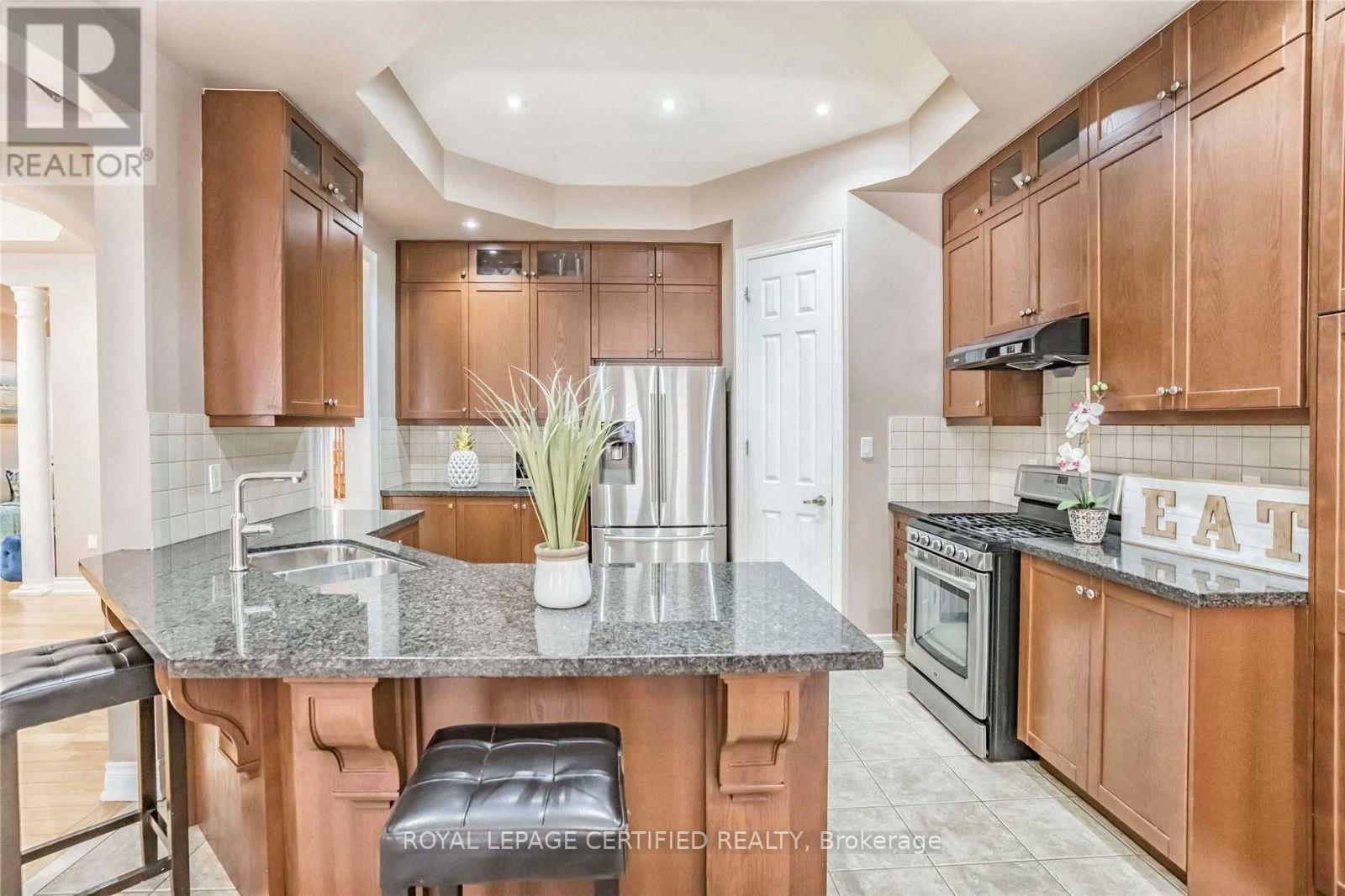 3274 Erin Centre Boulevard Property Photo 16