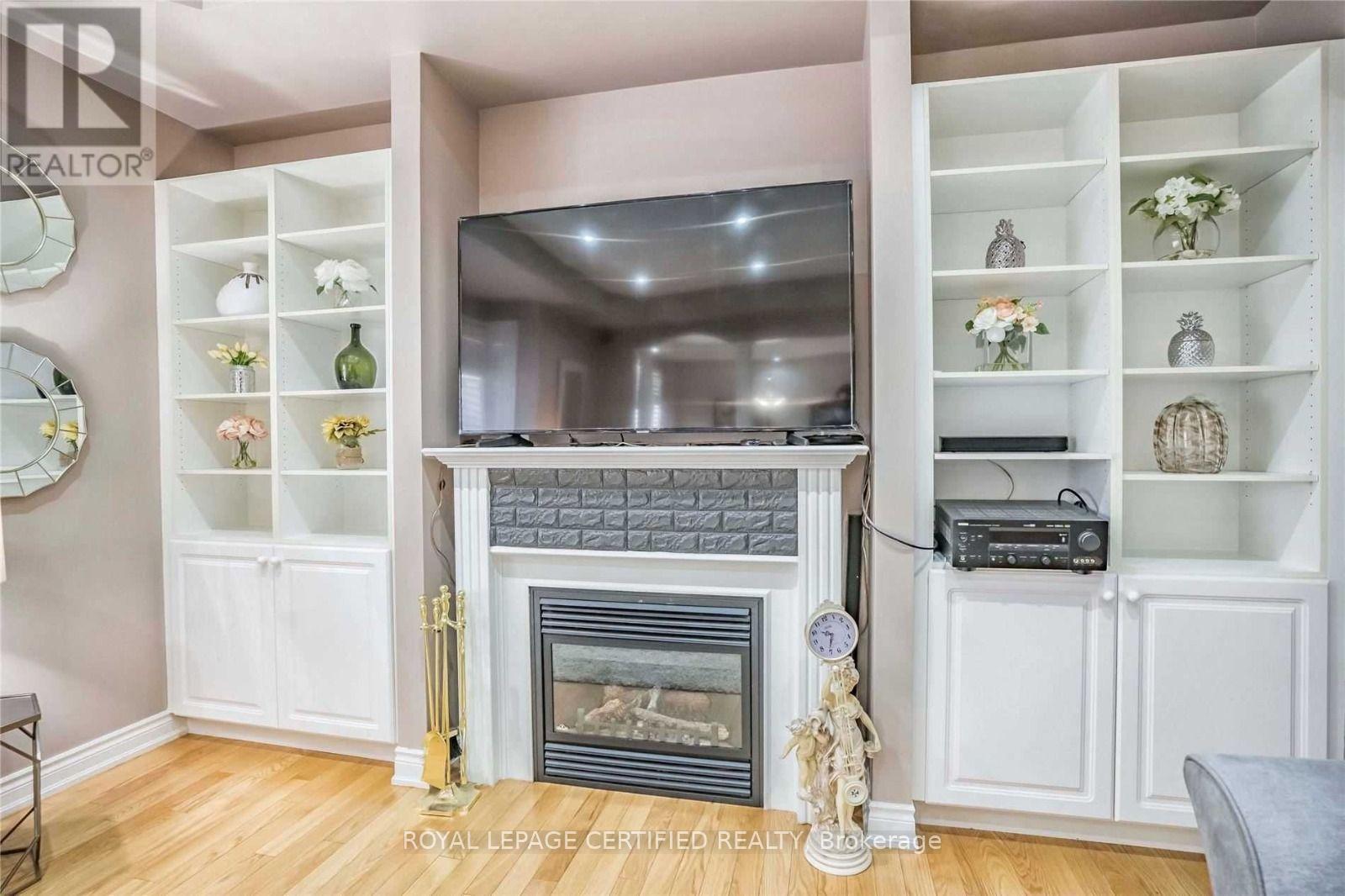 3274 Erin Centre Boulevard Property Photo 36