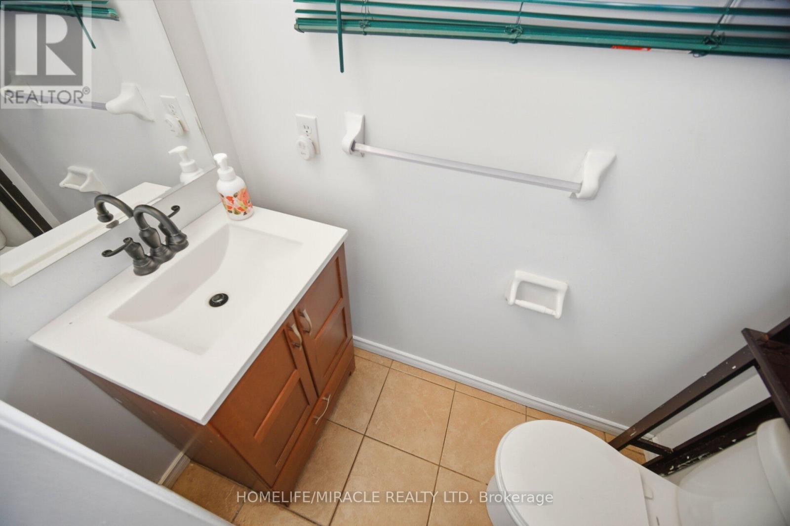 45 Ridgefield Court Property Photo 21