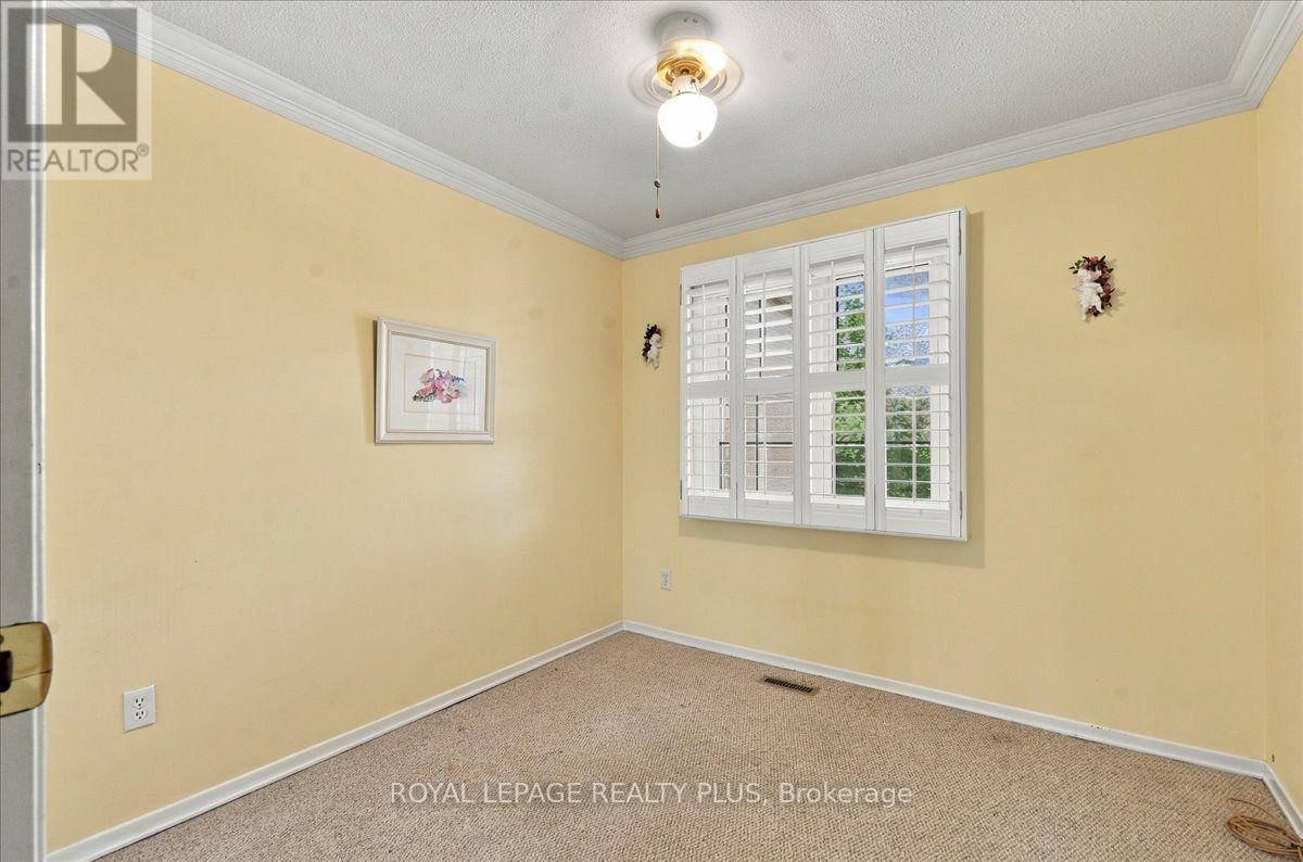4 - 1951 Rathburn Road E Property Photo 26