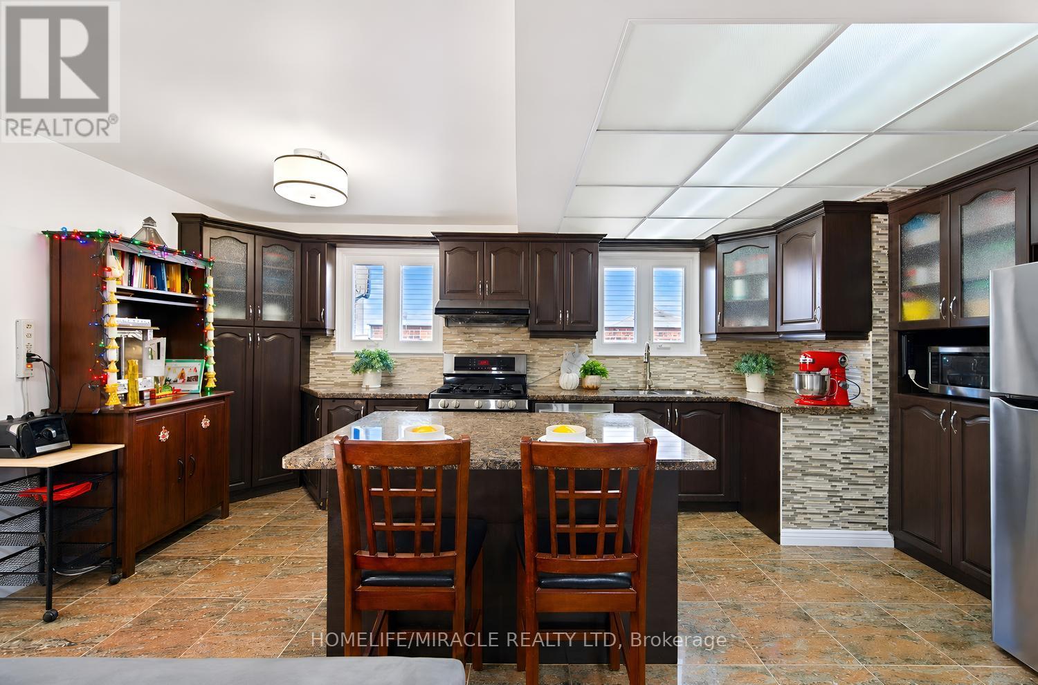 14 Tinton Crescent Property Photo 14
