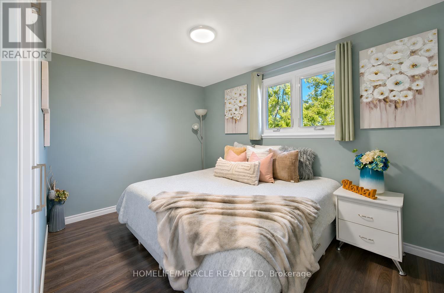 14 Tinton Crescent Property Photo 23
