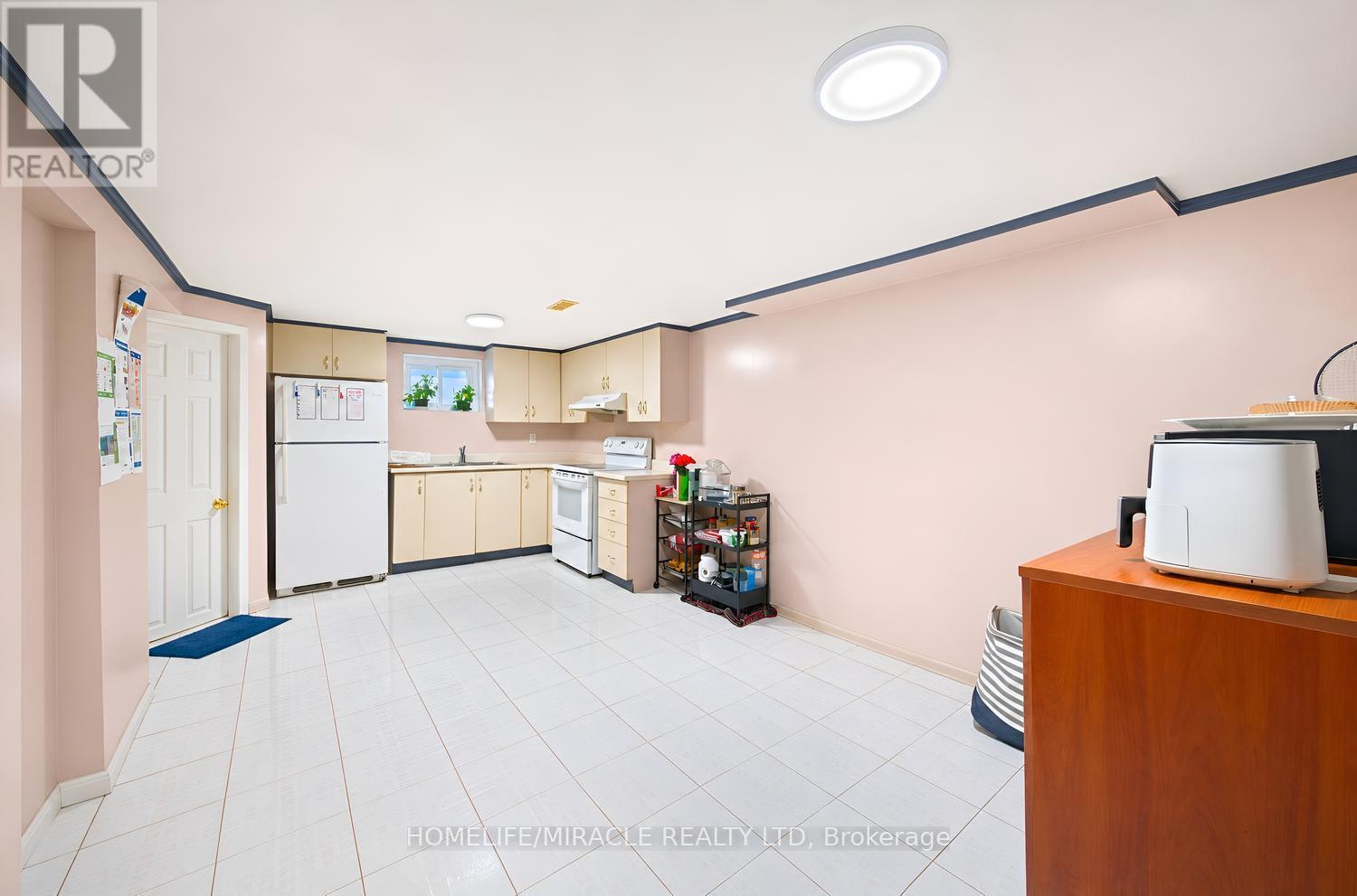 14 Tinton Crescent Property Photo 33