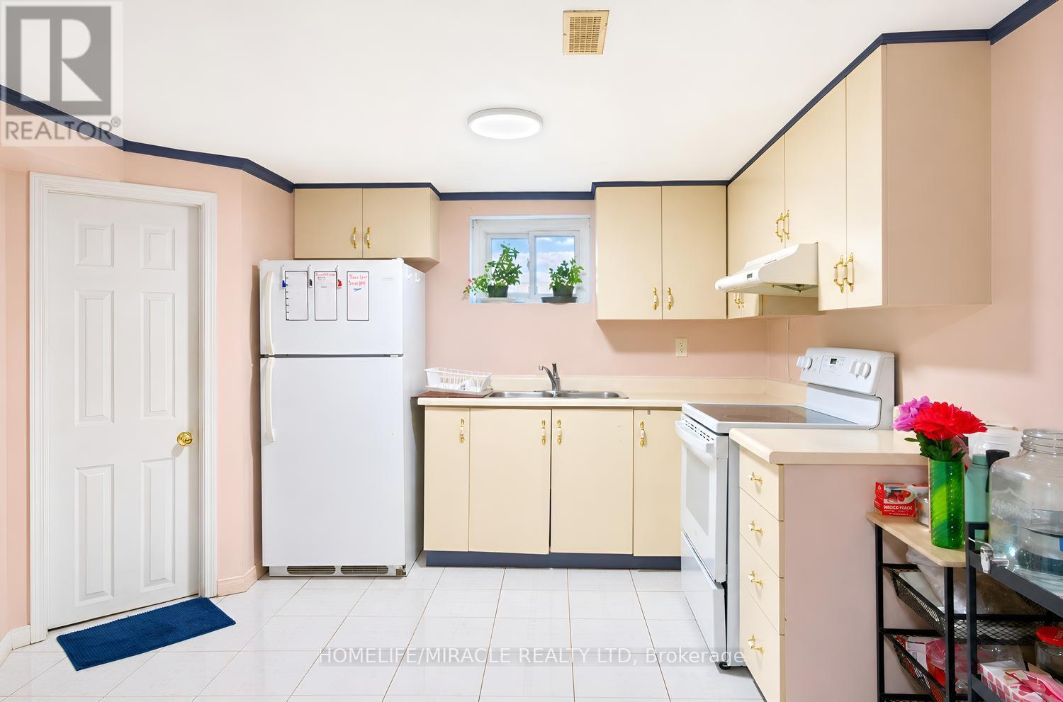 14 Tinton Crescent Property Photo 34