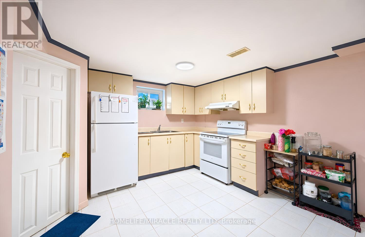 14 Tinton Crescent Property Photo 35