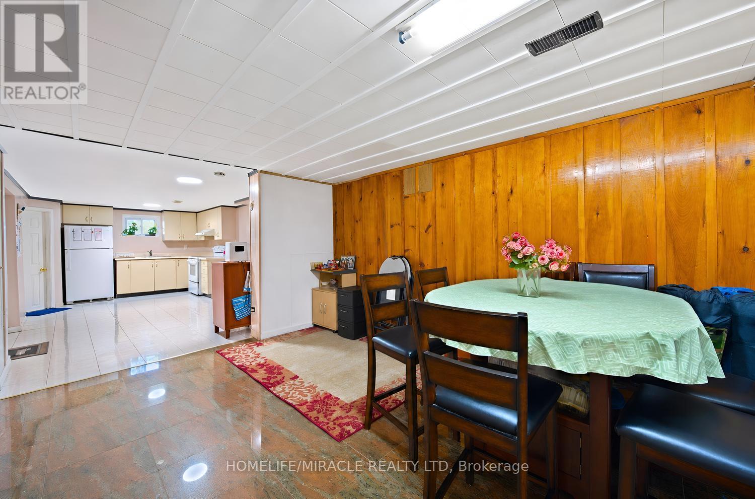 14 Tinton Crescent Property Photo 36
