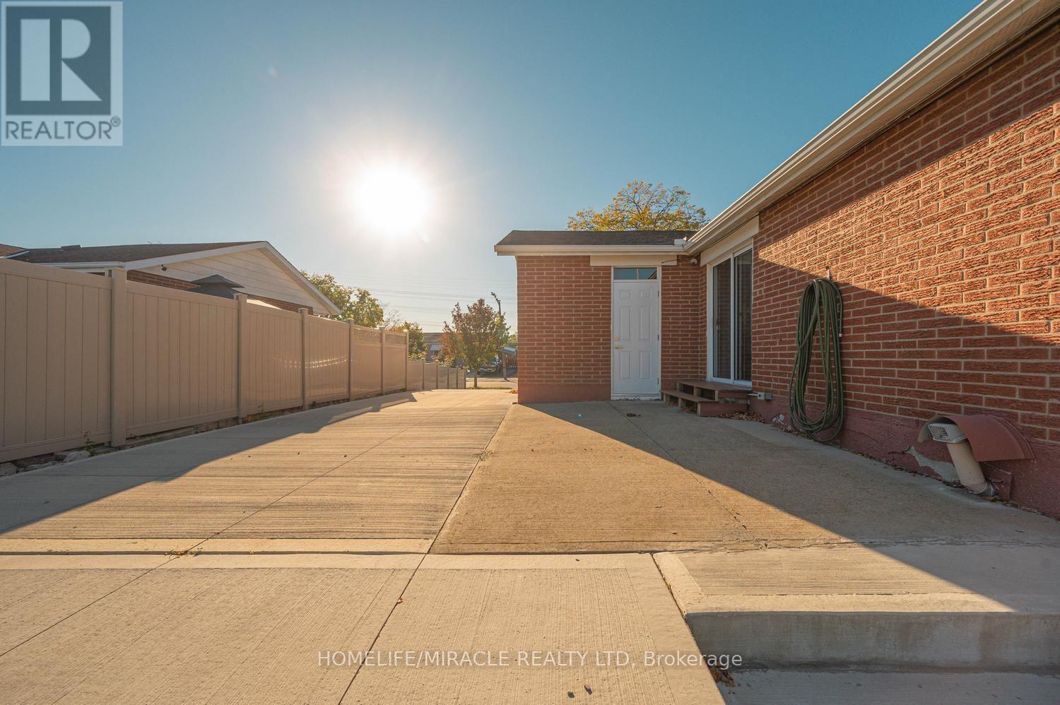 14 Tinton Crescent Property Photo 50