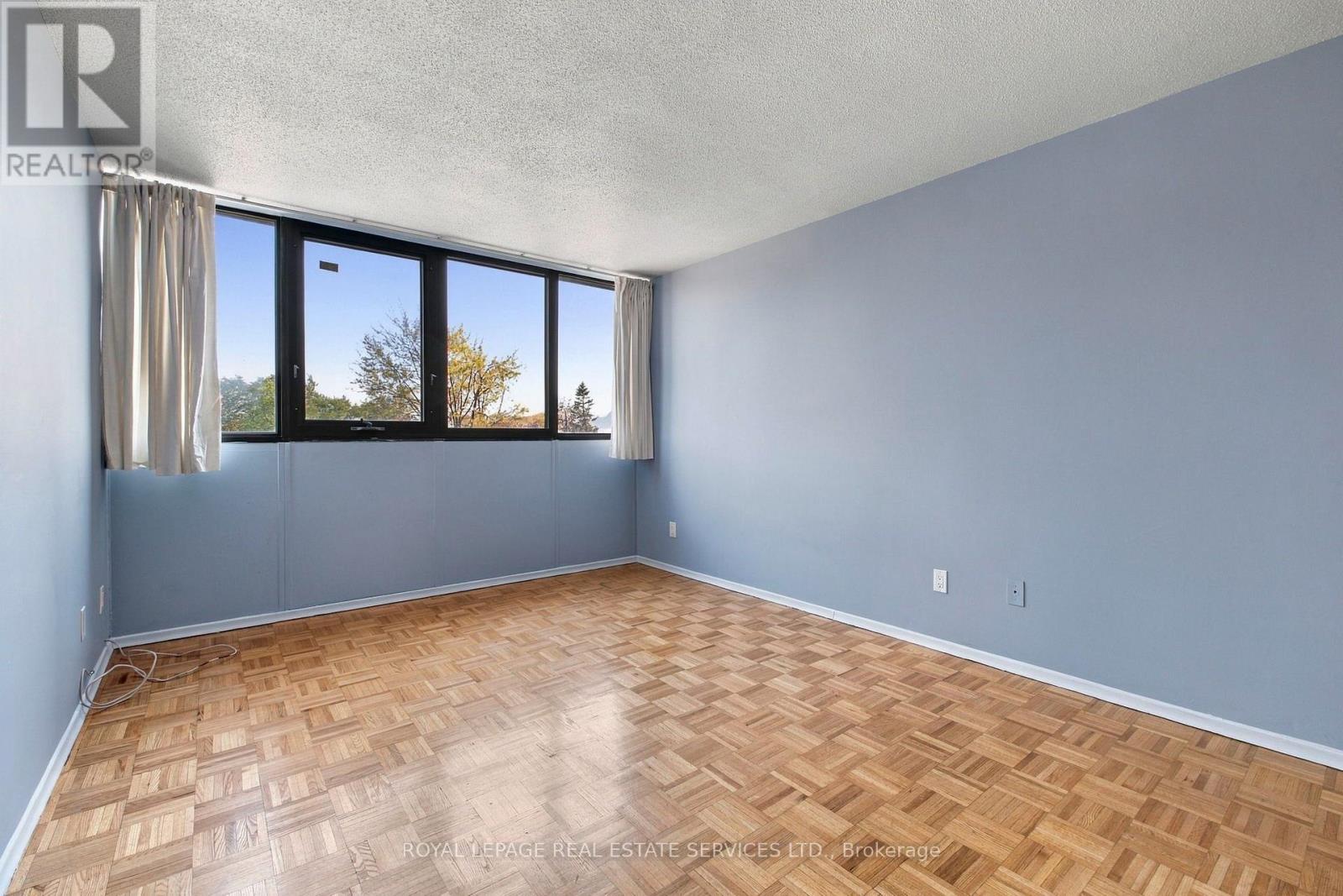 416 - 1333 Bloor Street Property Photo 11