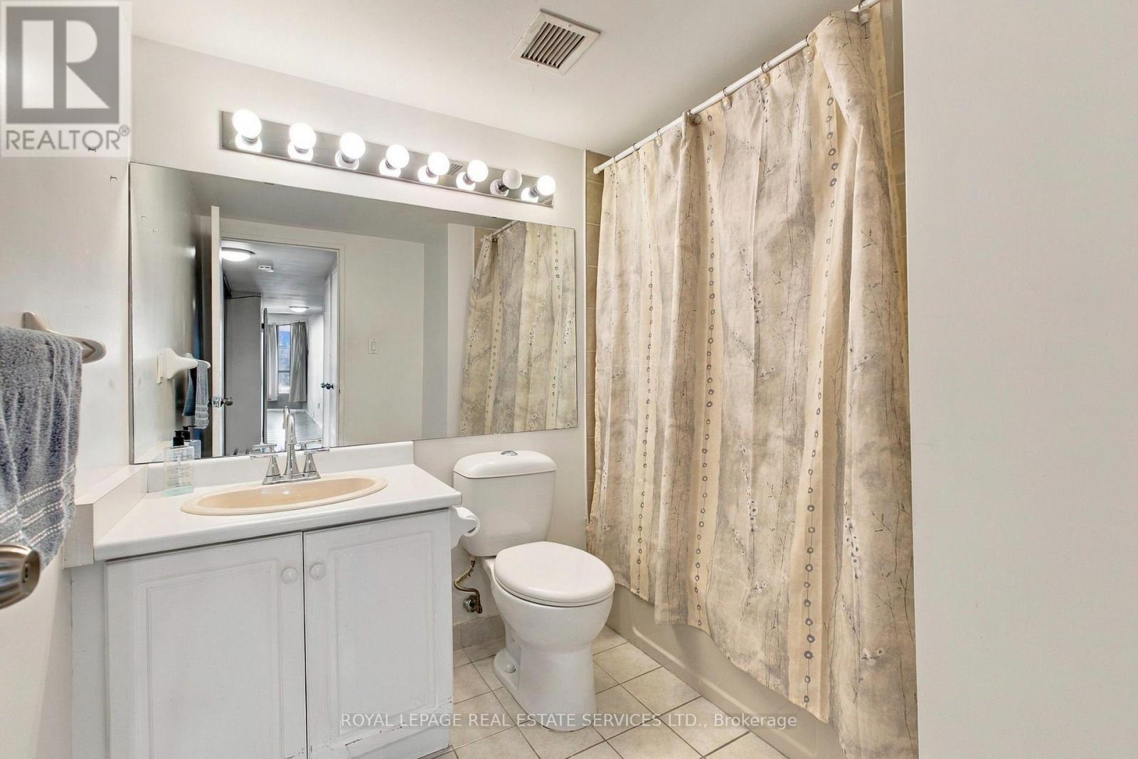 416 - 1333 Bloor Street Property Photo 14