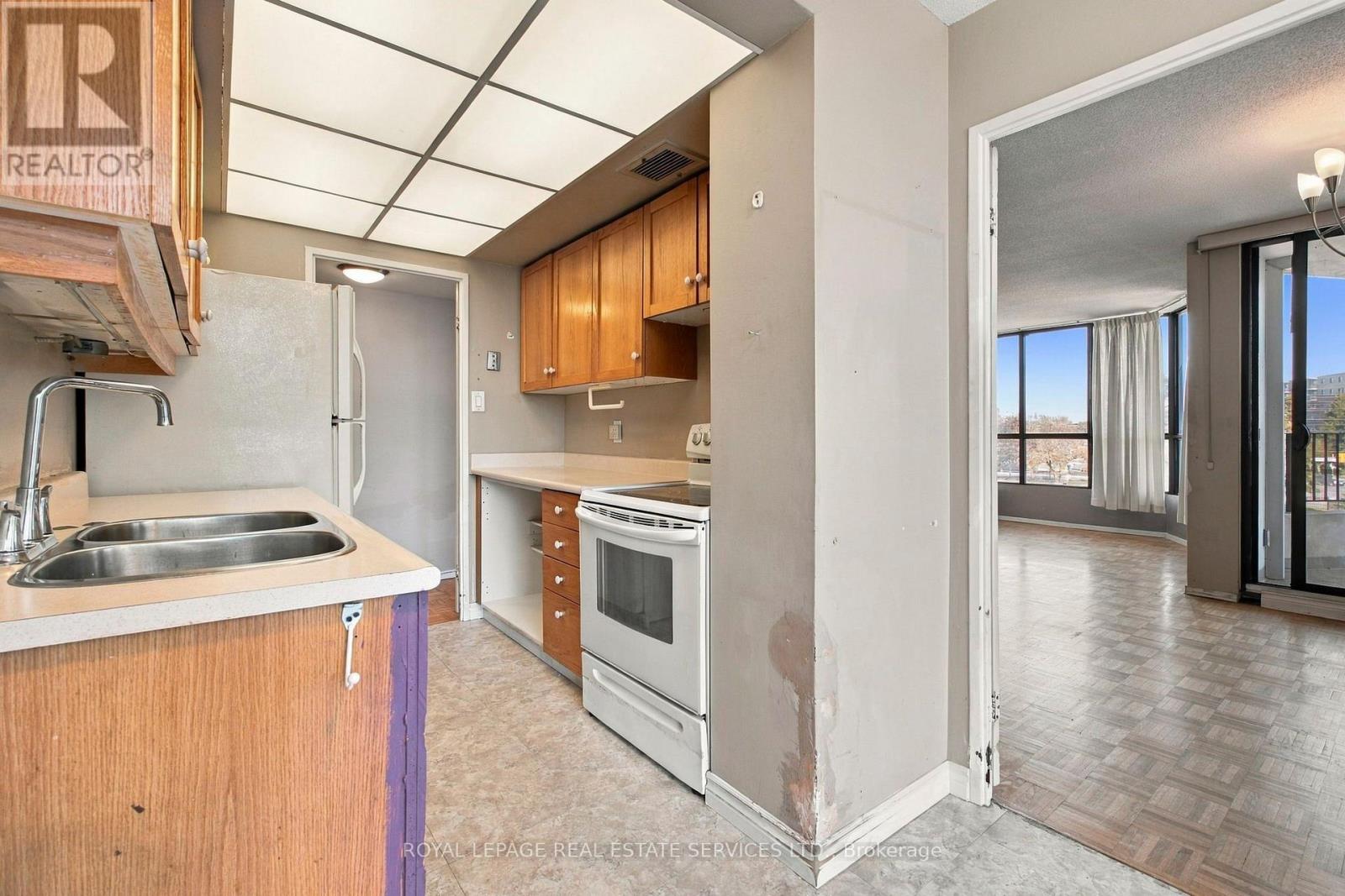 416 - 1333 Bloor Street Property Photo 15