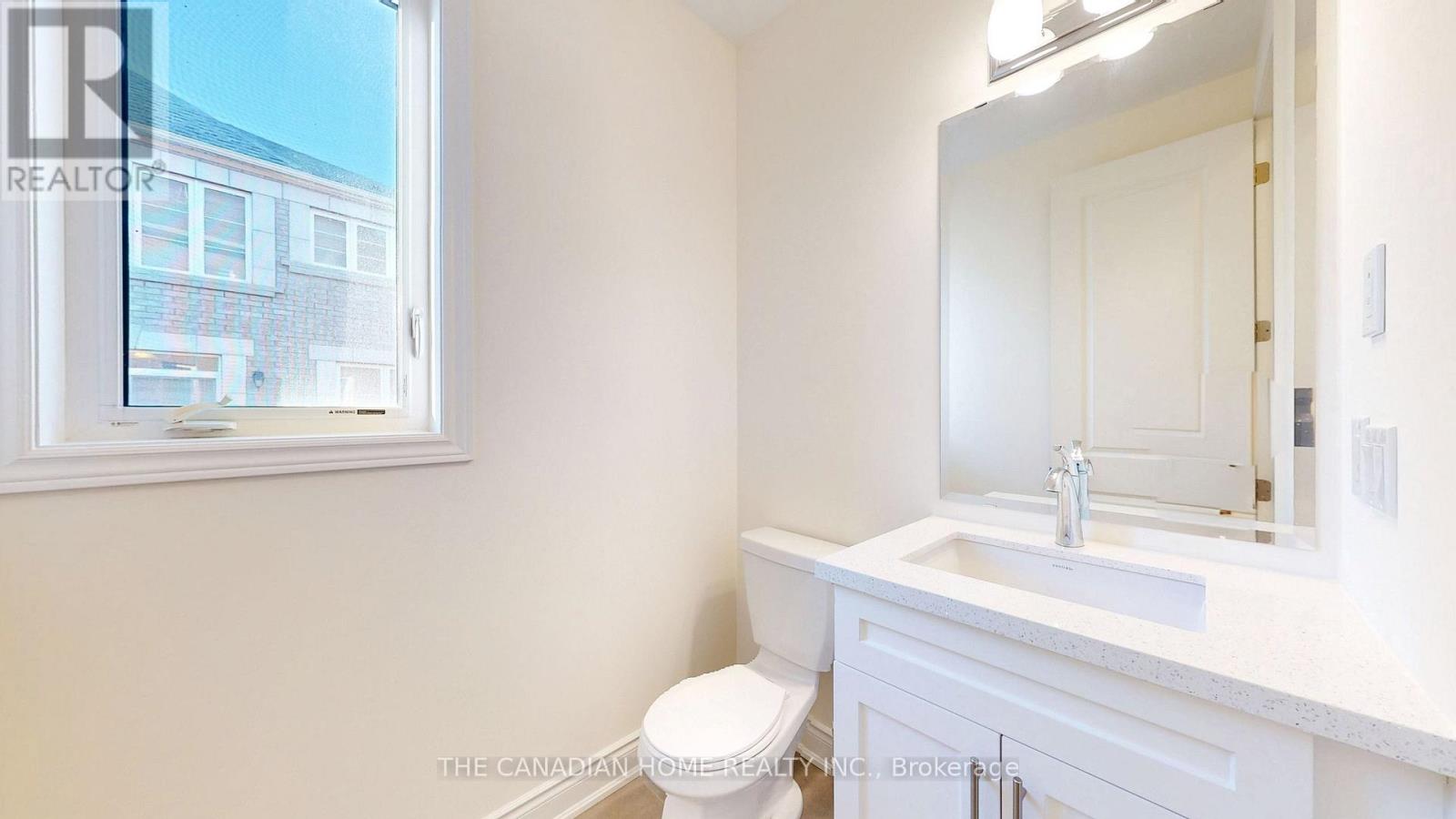 70 Stratford Drive Property Photo 7