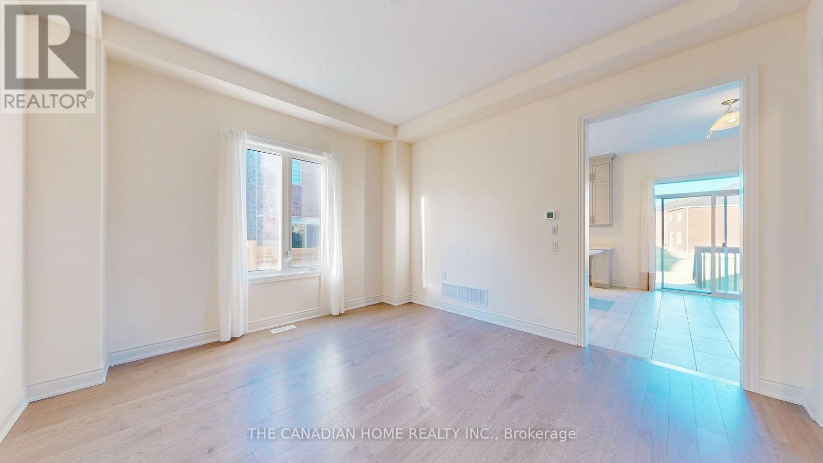 70 Stratford Drive Property Photo 8