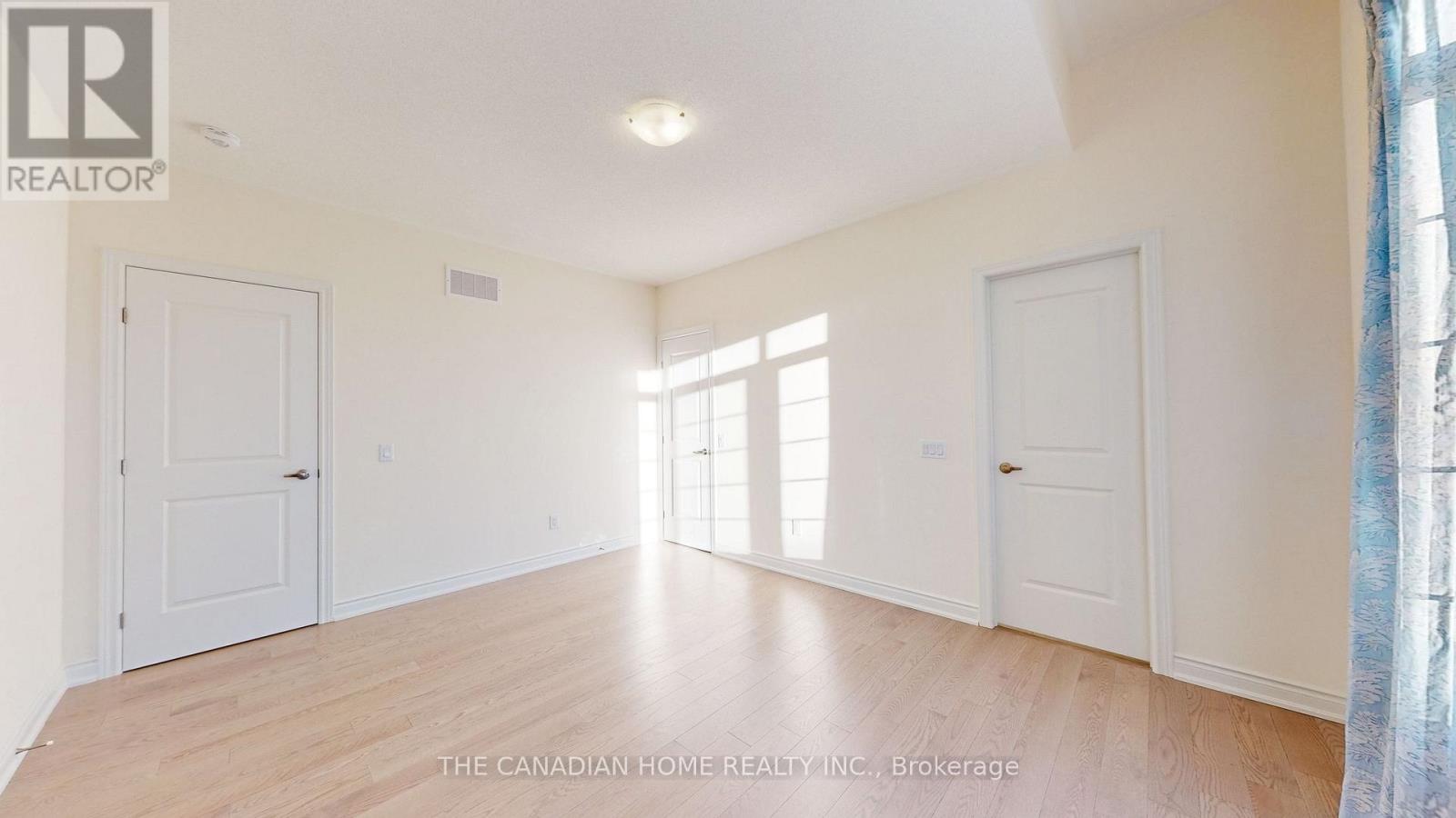 70 Stratford Drive Property Photo 28