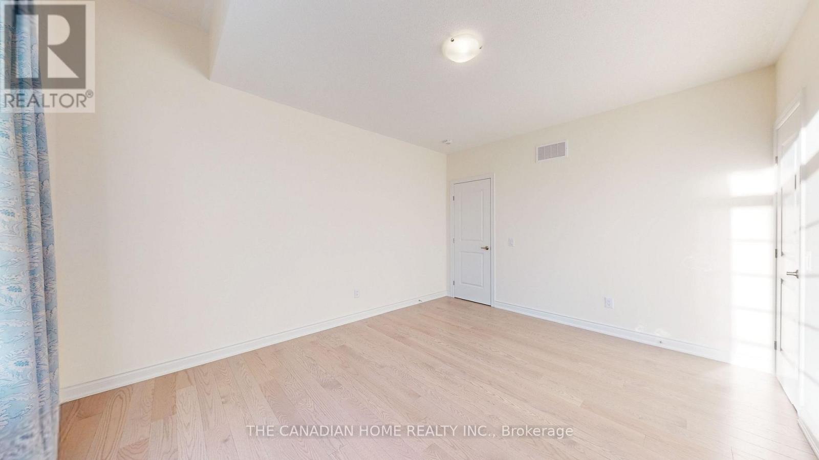 70 Stratford Drive Property Photo 29
