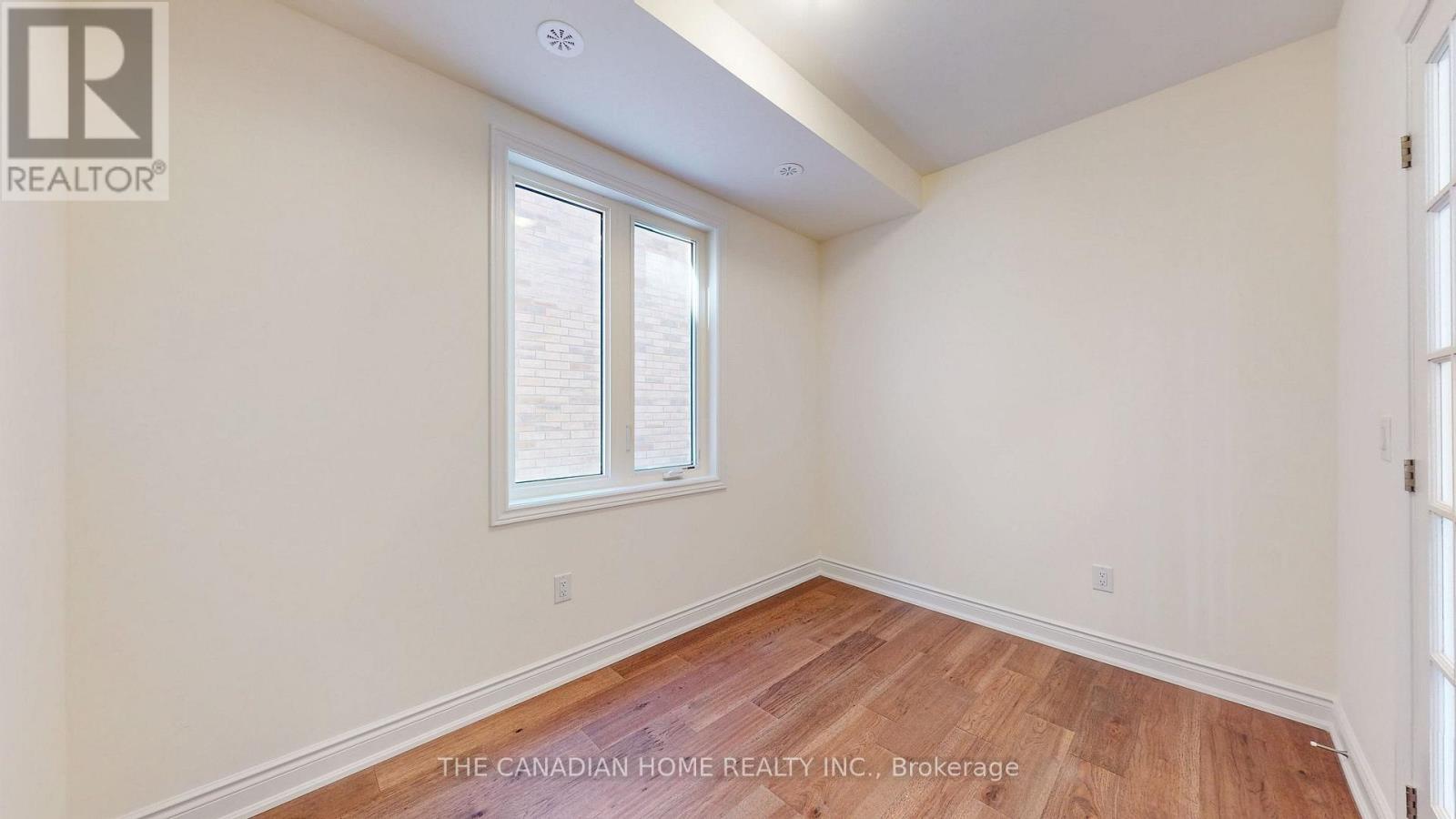 27 Stratford Drive Property Photo 5