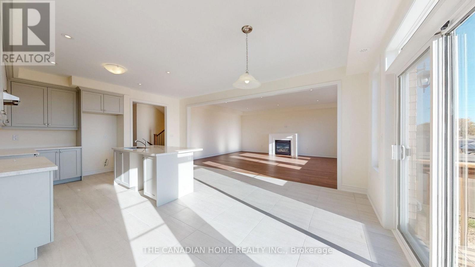 27 Stratford Drive Property Photo 11
