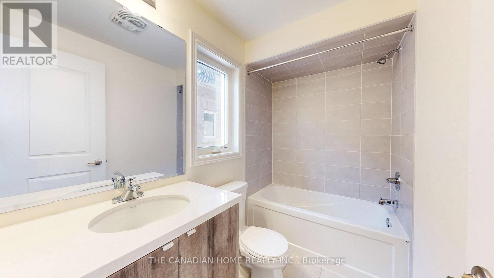 27 Stratford Drive Property Photo 23