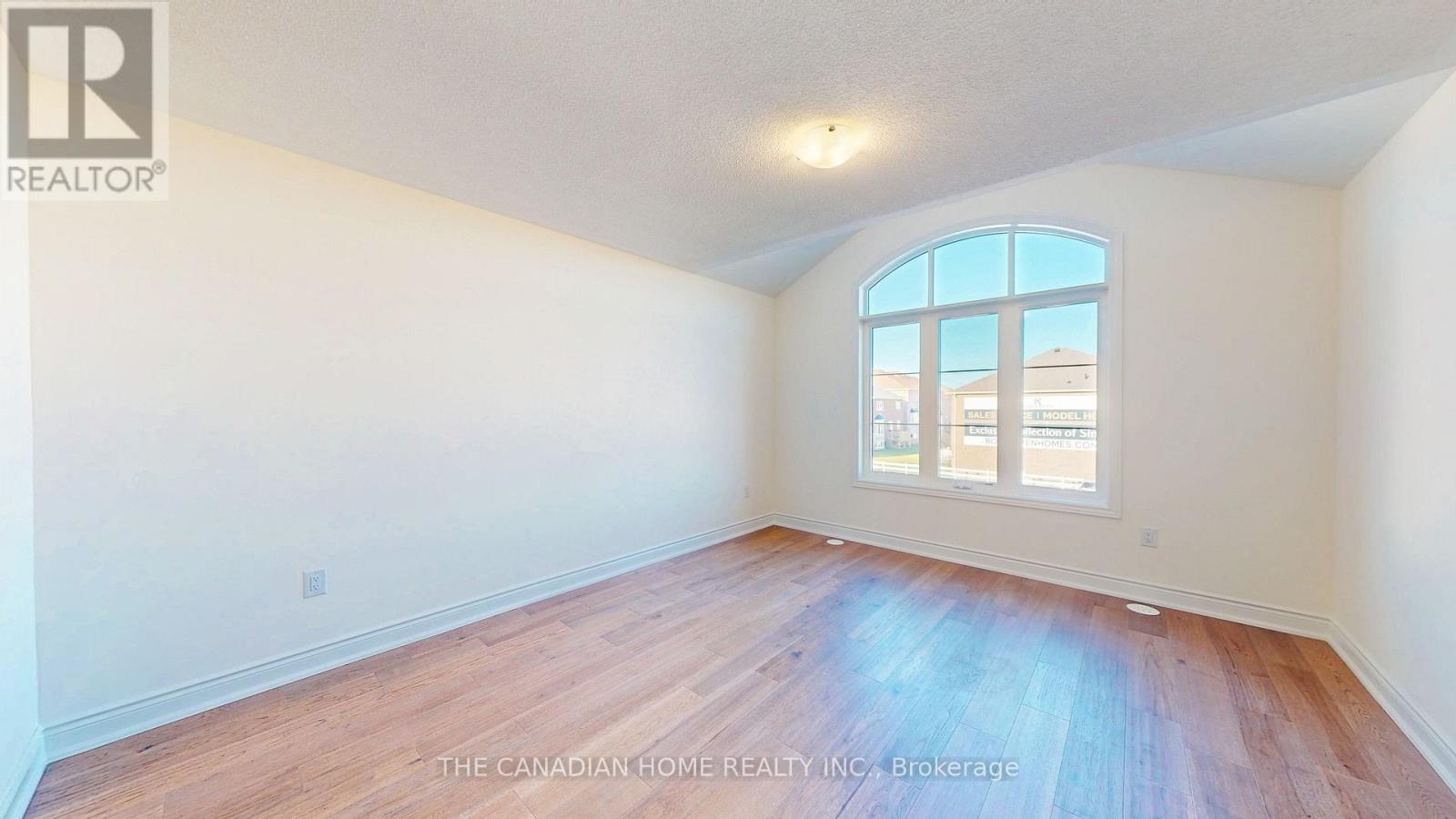 27 Stratford Drive Property Photo 32