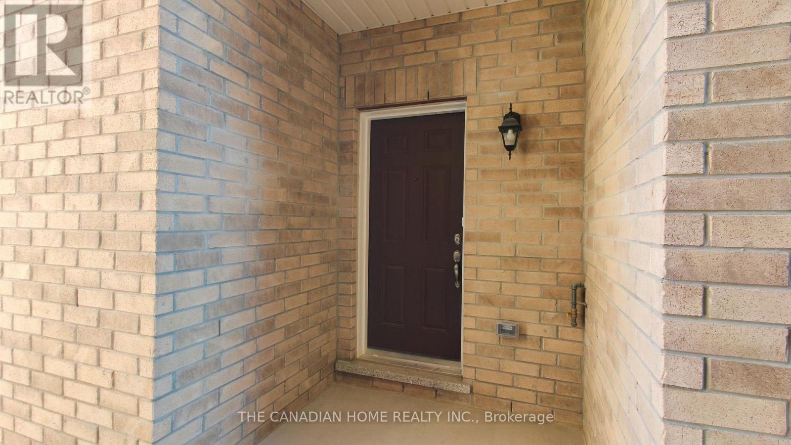 27 Stratford Drive Property Photo 35