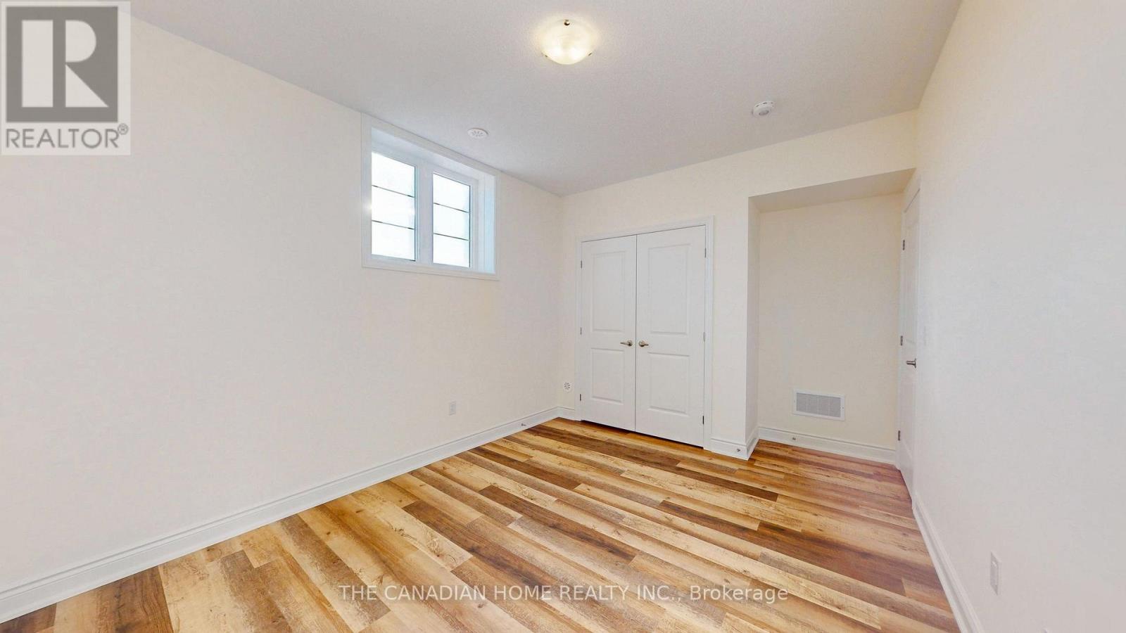 27 Stratford Drive Property Photo 43