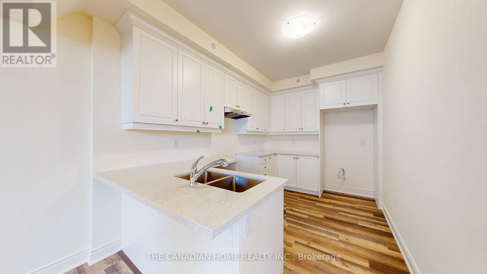 27 Stratford Drive Property Photo 45
