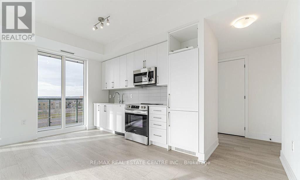 232 - 2450 Old Bronte Road Property Photo 8
