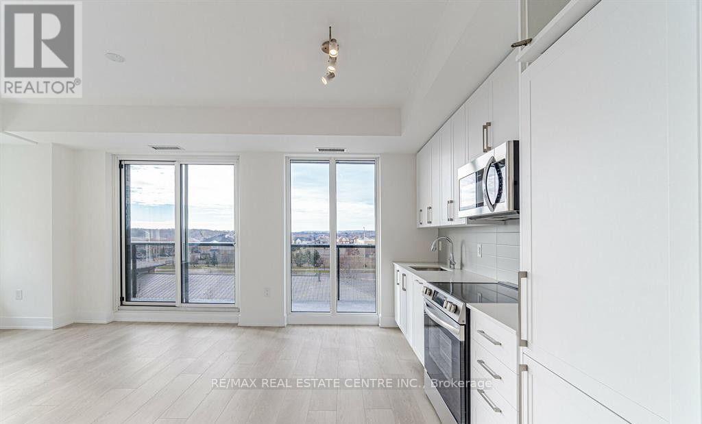 232 - 2450 Old Bronte Road Property Photo 13