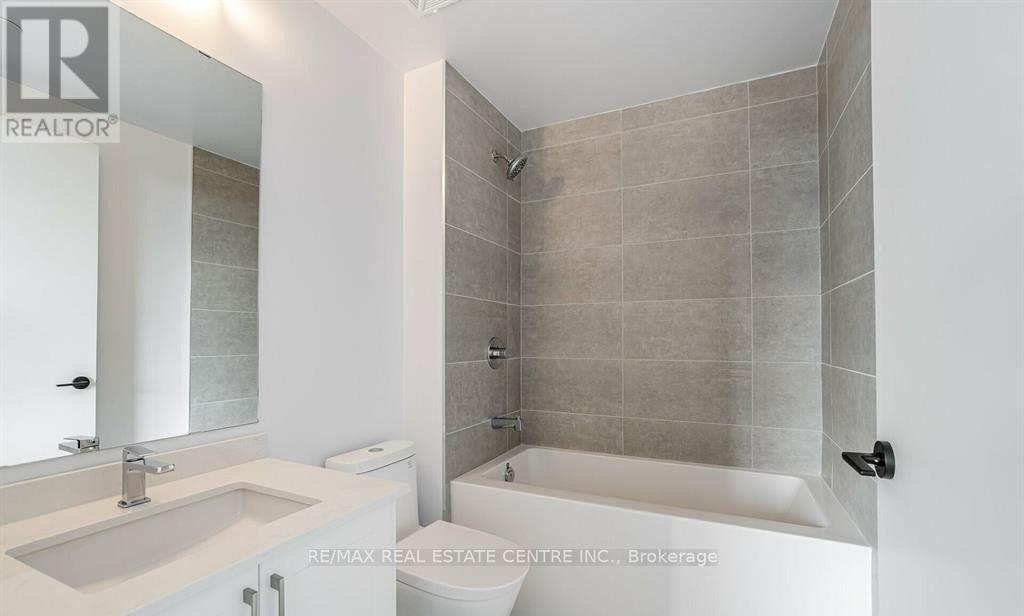 232 - 2450 Old Bronte Road Property Photo 23