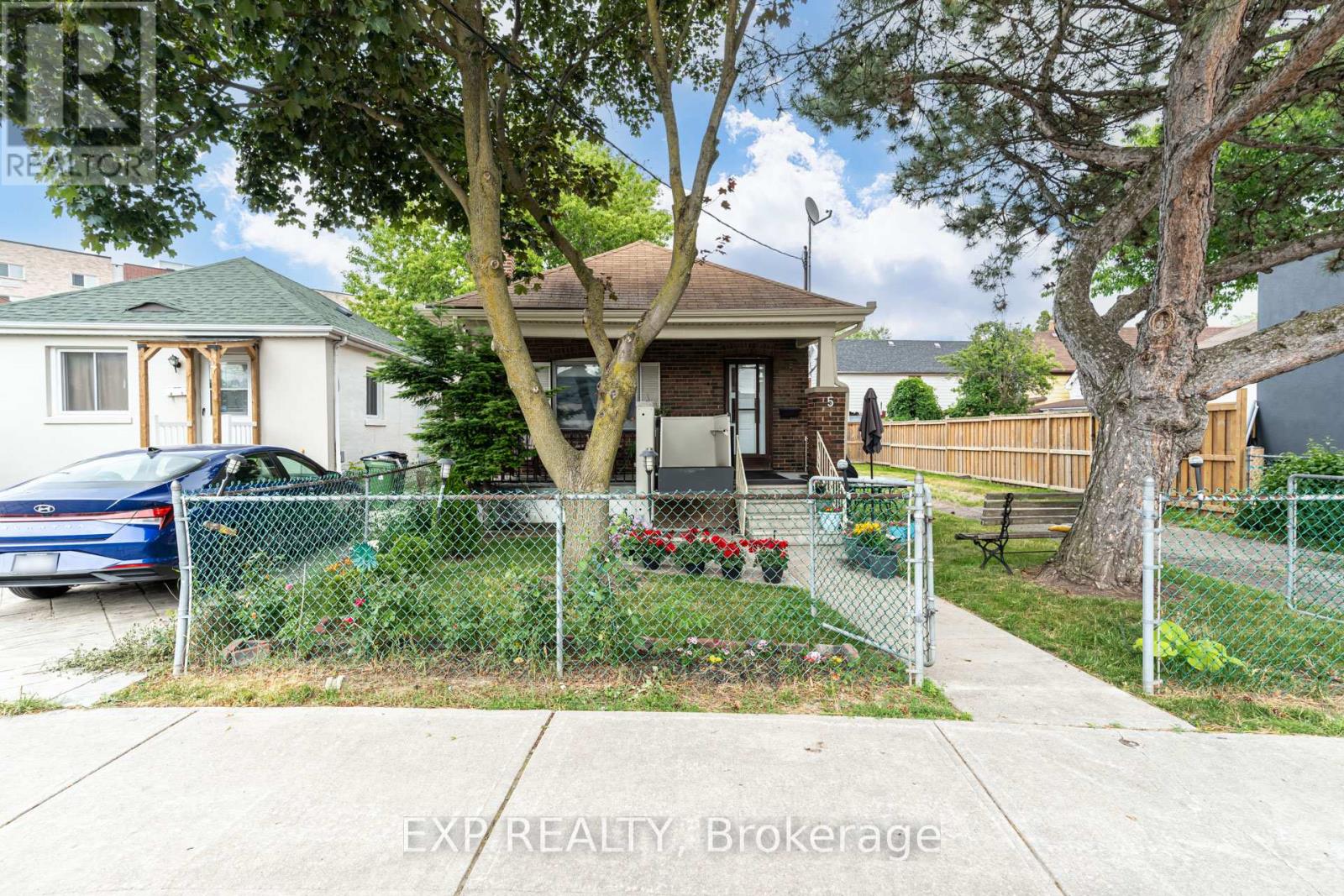 5 Laxis Avenue Property Photo 2