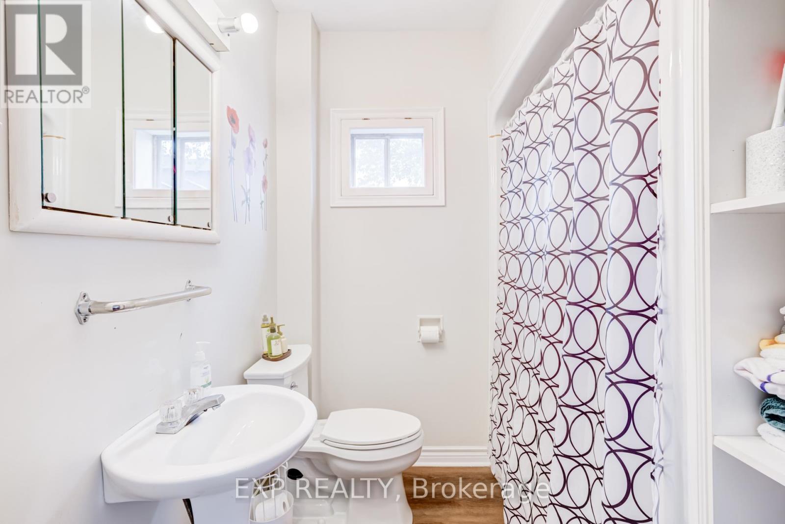 5 Laxis Avenue Property Photo 11