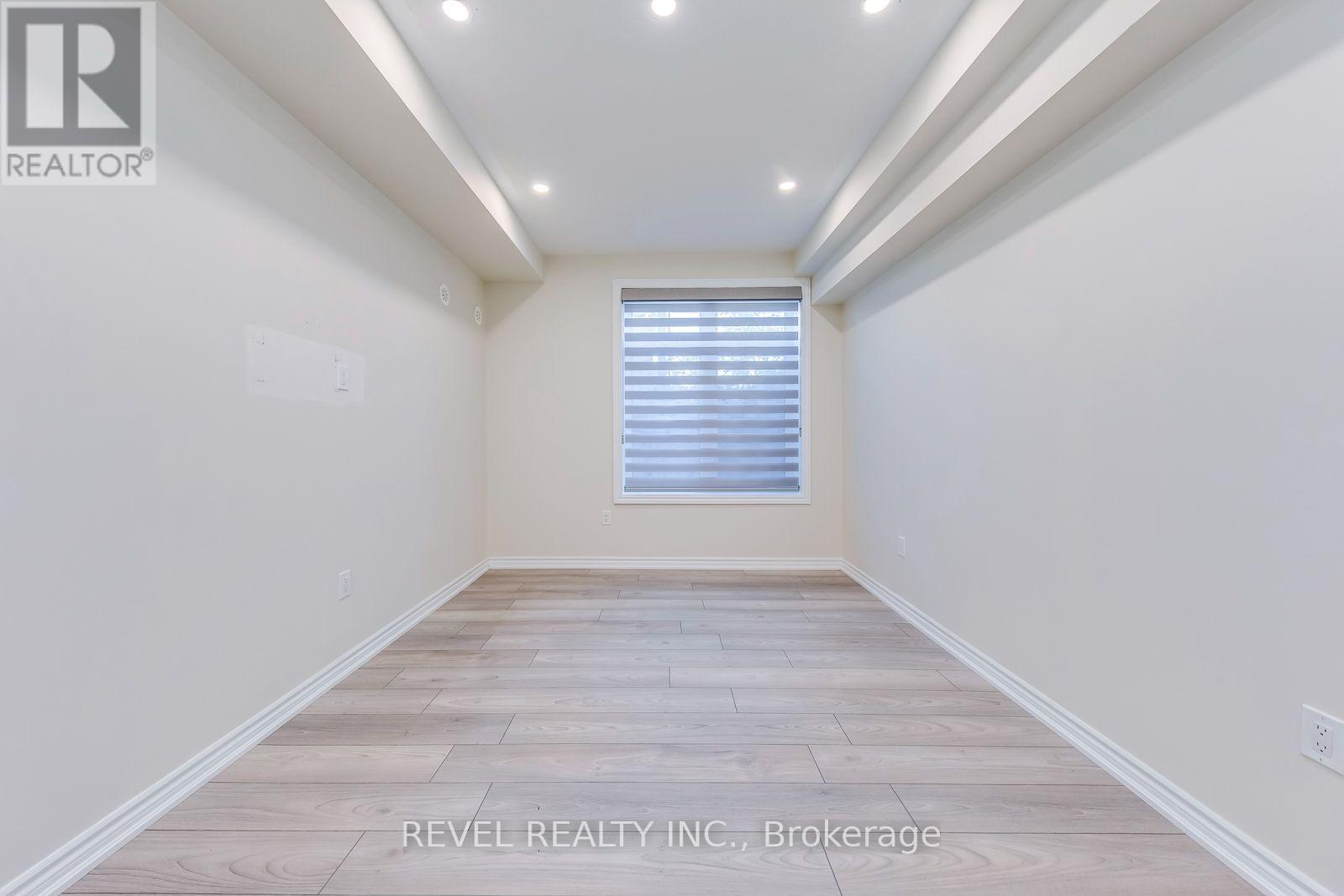 402 - 70 Halliford Place Property Photo 18