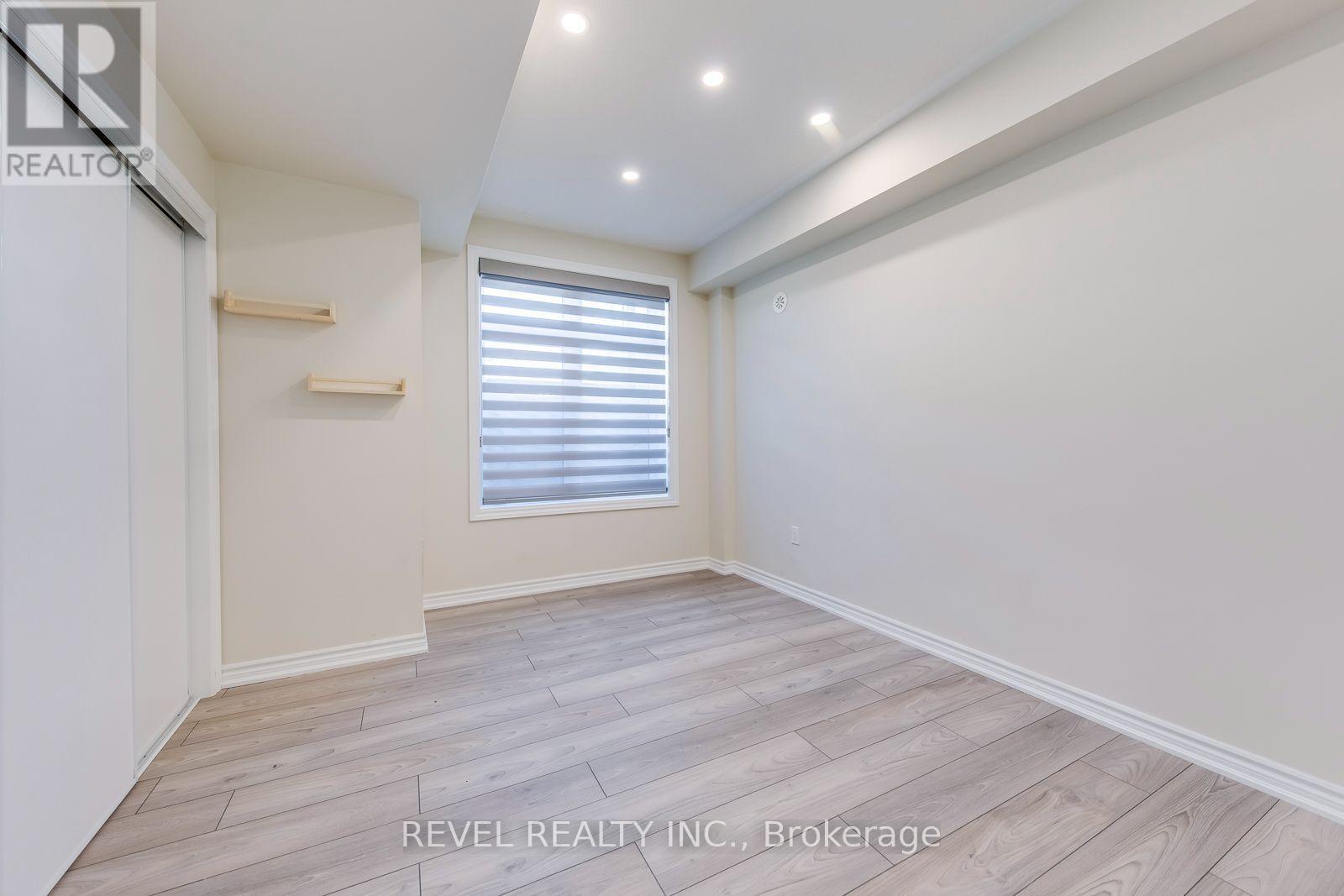 402 - 70 Halliford Place Property Photo 22