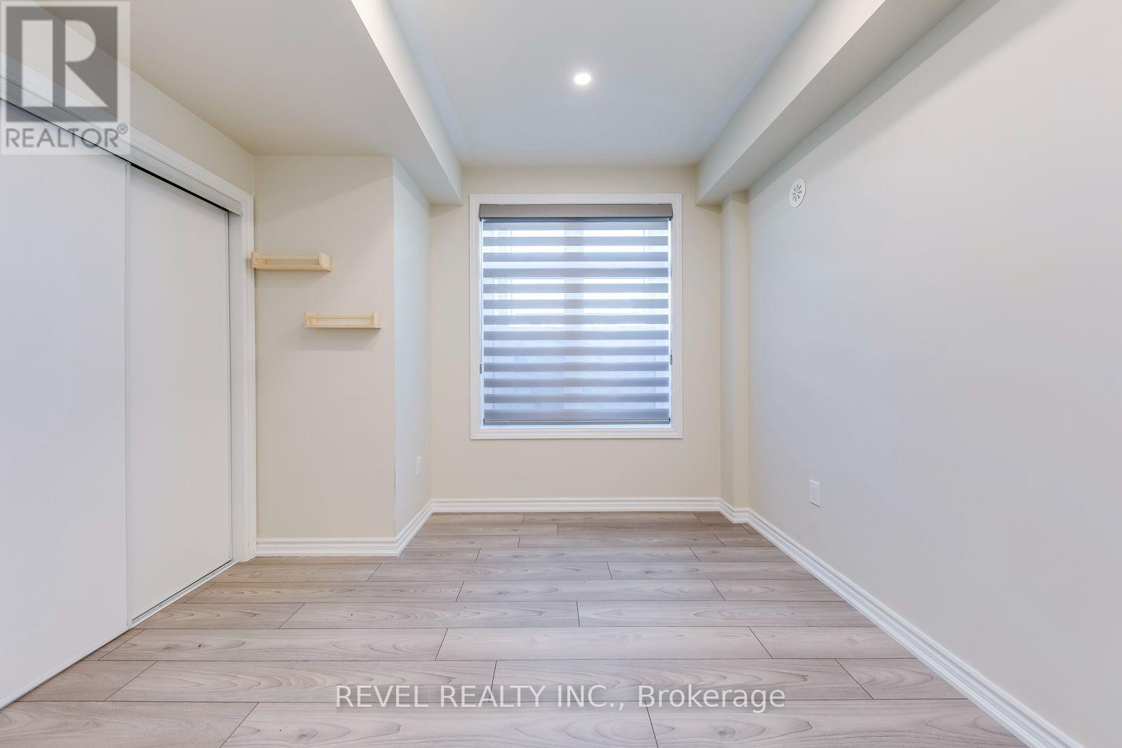 402 - 70 Halliford Place Property Photo 23