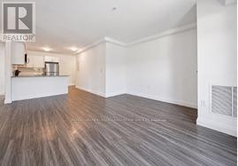 100 Bronte Street S Property Photo 7