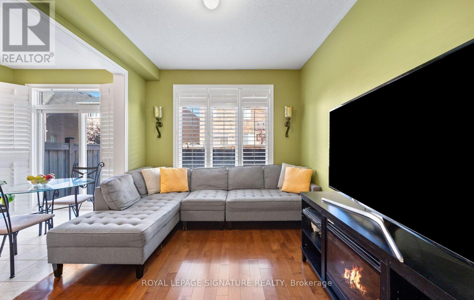 30 Franktown Drive Property Photo 12