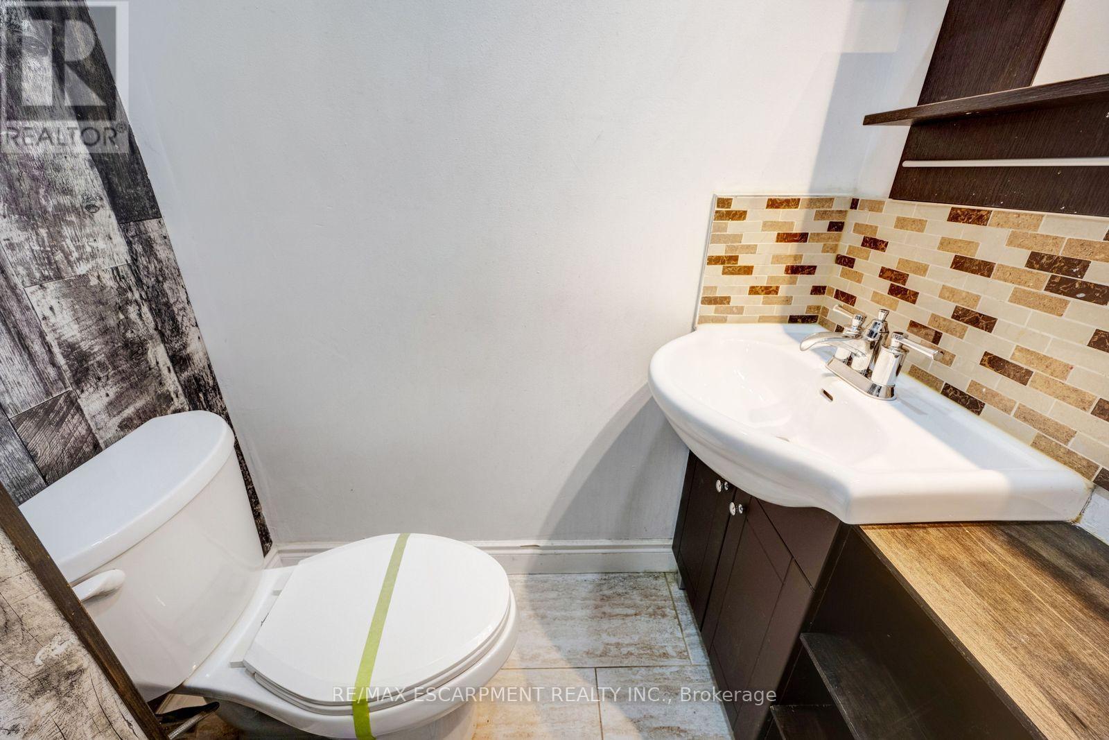 13 Holmstead Court Property Photo 12