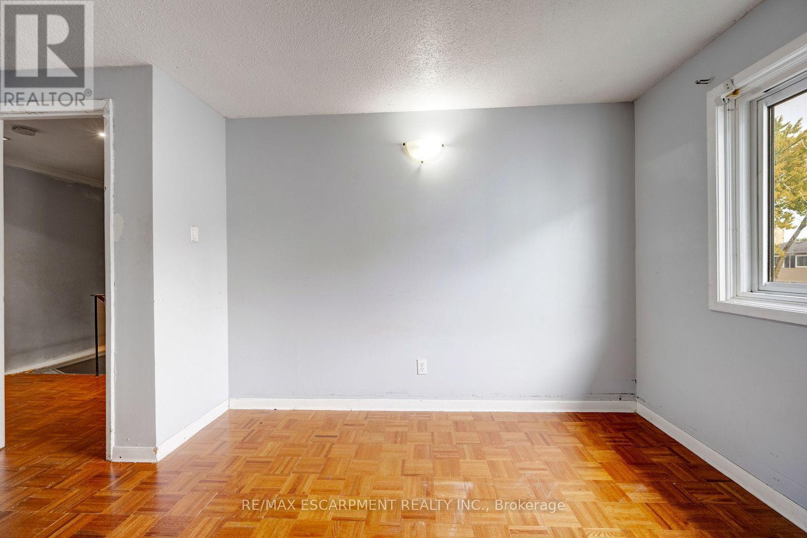 13 Holmstead Court Property Photo 20